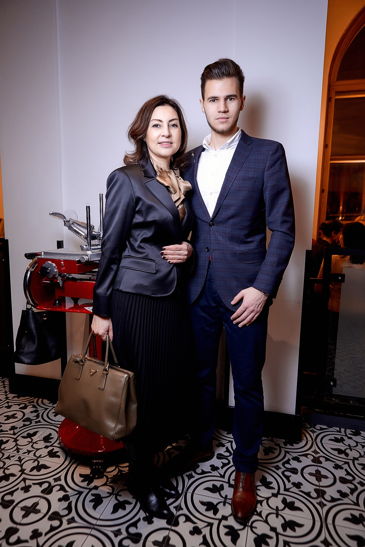 СВЕТСКАЯ ХРОНИКА