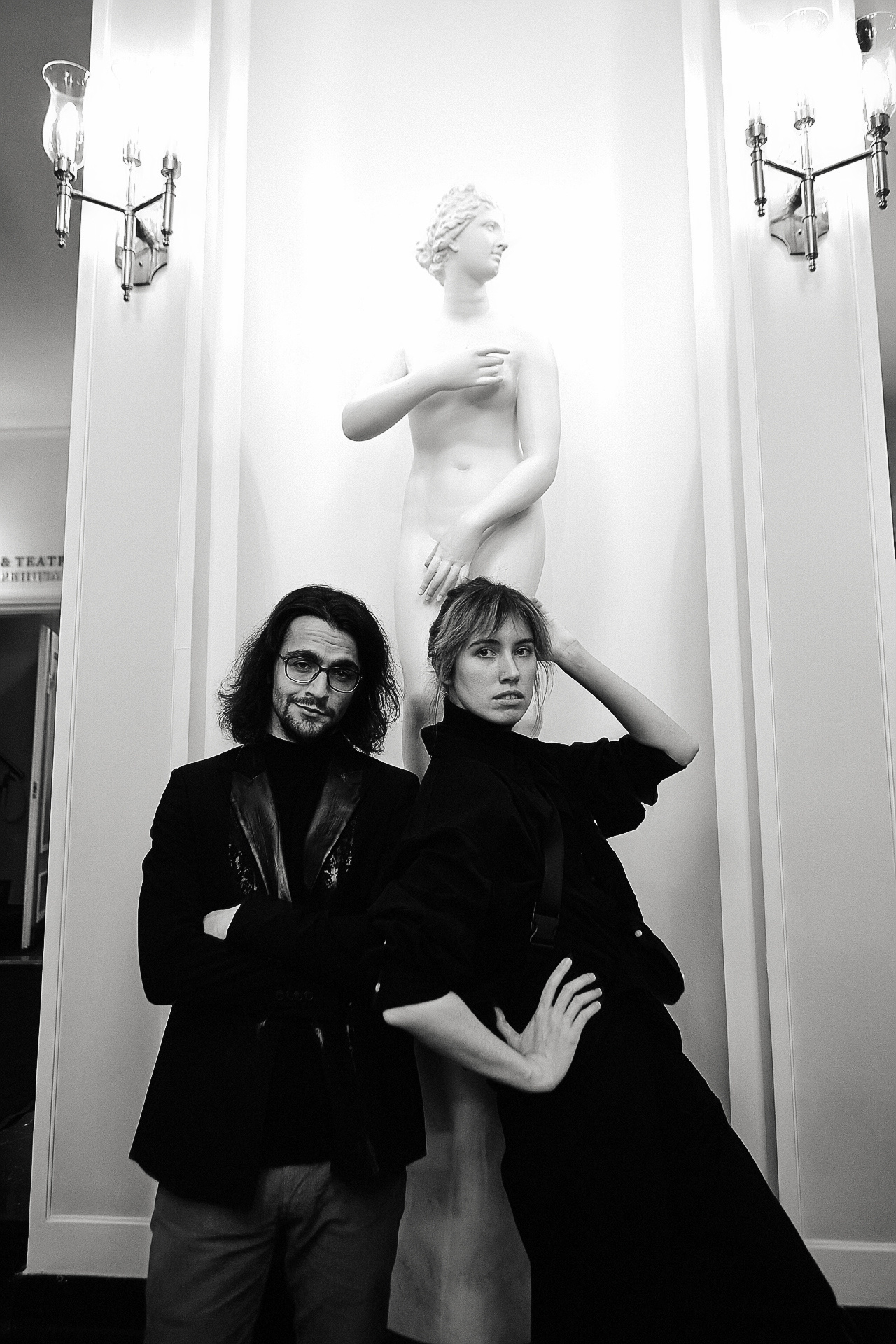 СВЕТСКАЯ ХРОНИКА