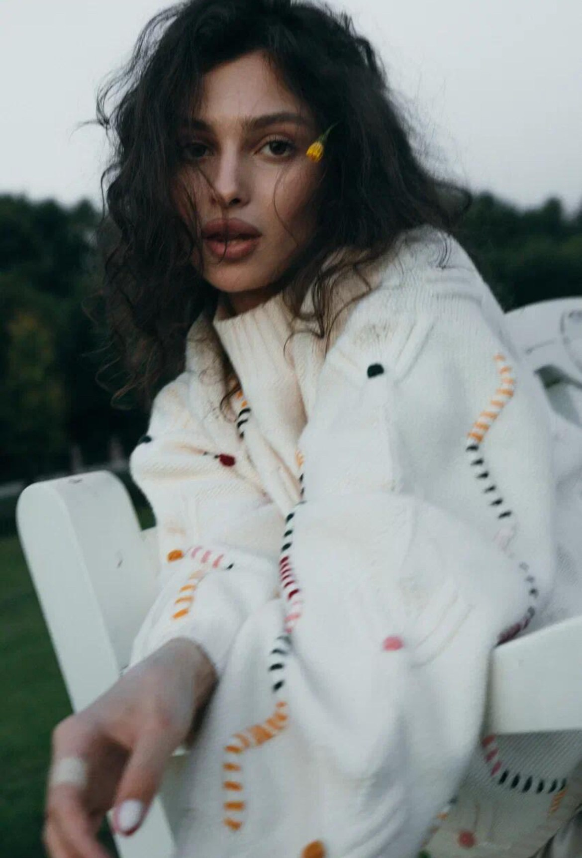 Организуем предметную съемку одежды в Москве: фотограф, который знает все о свете на белом фоне