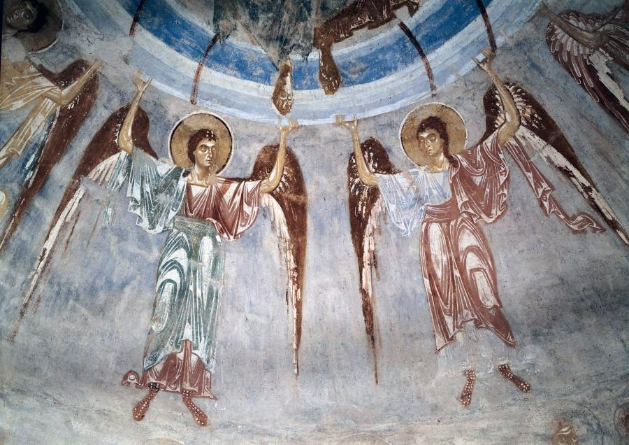 Фреска в куполе Георгиевского собора. 12 век