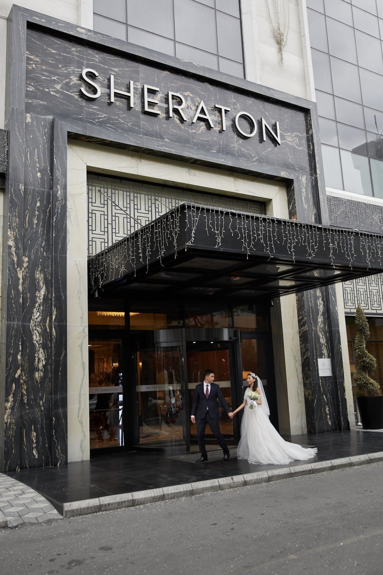  Мы умеем создать неповторимую атмосферу, передать эмоции и захватить важные детали. 