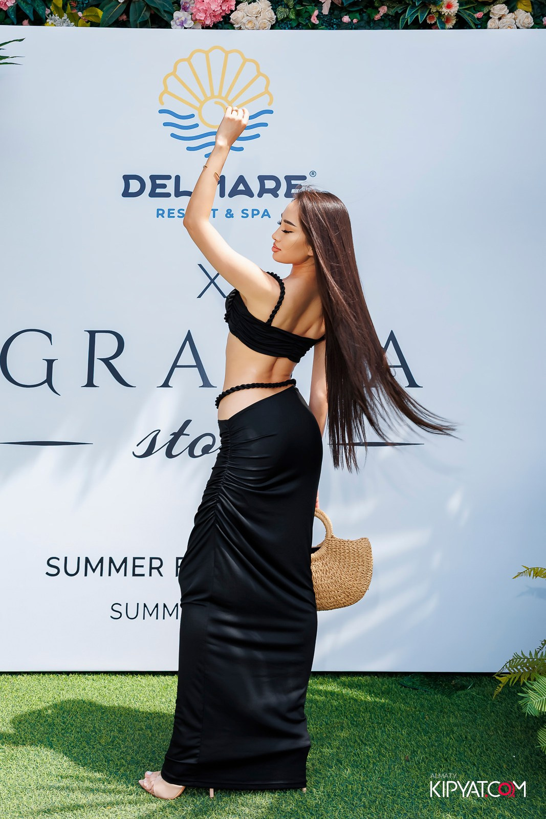 ЗАКРЫТАЯ ВЕЧЕРИНКА В ЧЕСТЬ ОТКРЫТИЯ СЕЗОНА SUMMER POOL BRUNCH. КИПЯТКОМ АЛМАТЫ! Фотосъемка мероприятий в Алматы