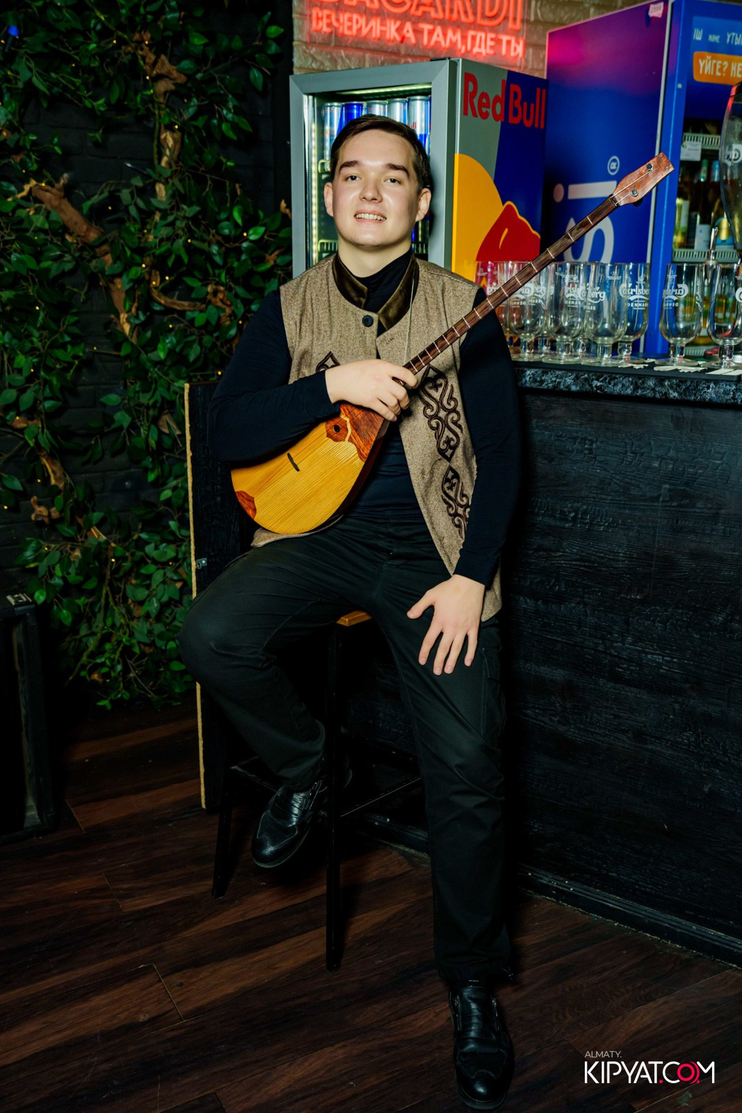 УХО И МЕДВЕДЬ НА САИНА. КИПЯТКОМ АЛМАТЫ!