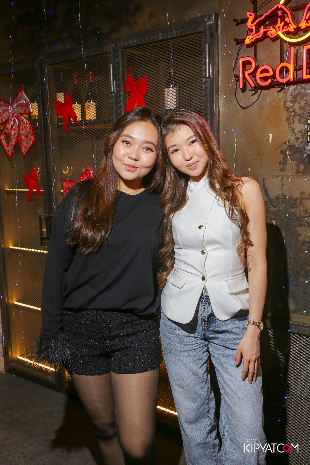 SPACE KARAOKE BAR. КИПЯТКОМ АЛМАТЫ! Фотосъемка мероприятий в Алматы