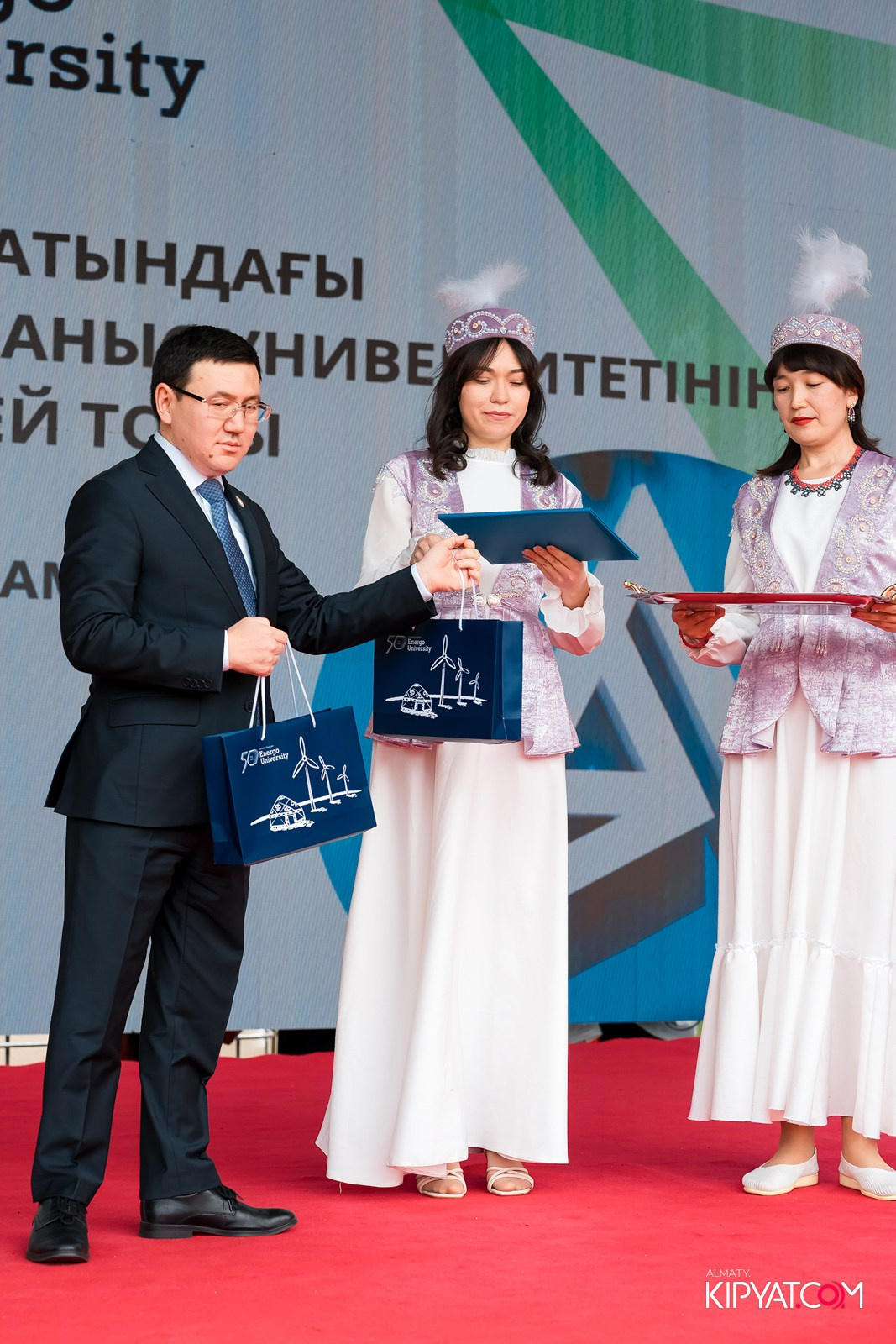 50 ЛЕТ — АЛМАТИНСКИЙ УНИВЕРСИТЕТ ЭНЕРГЕТИКИ И СВЯЗИ. КИПЯТКОМ АЛМАТЫ!