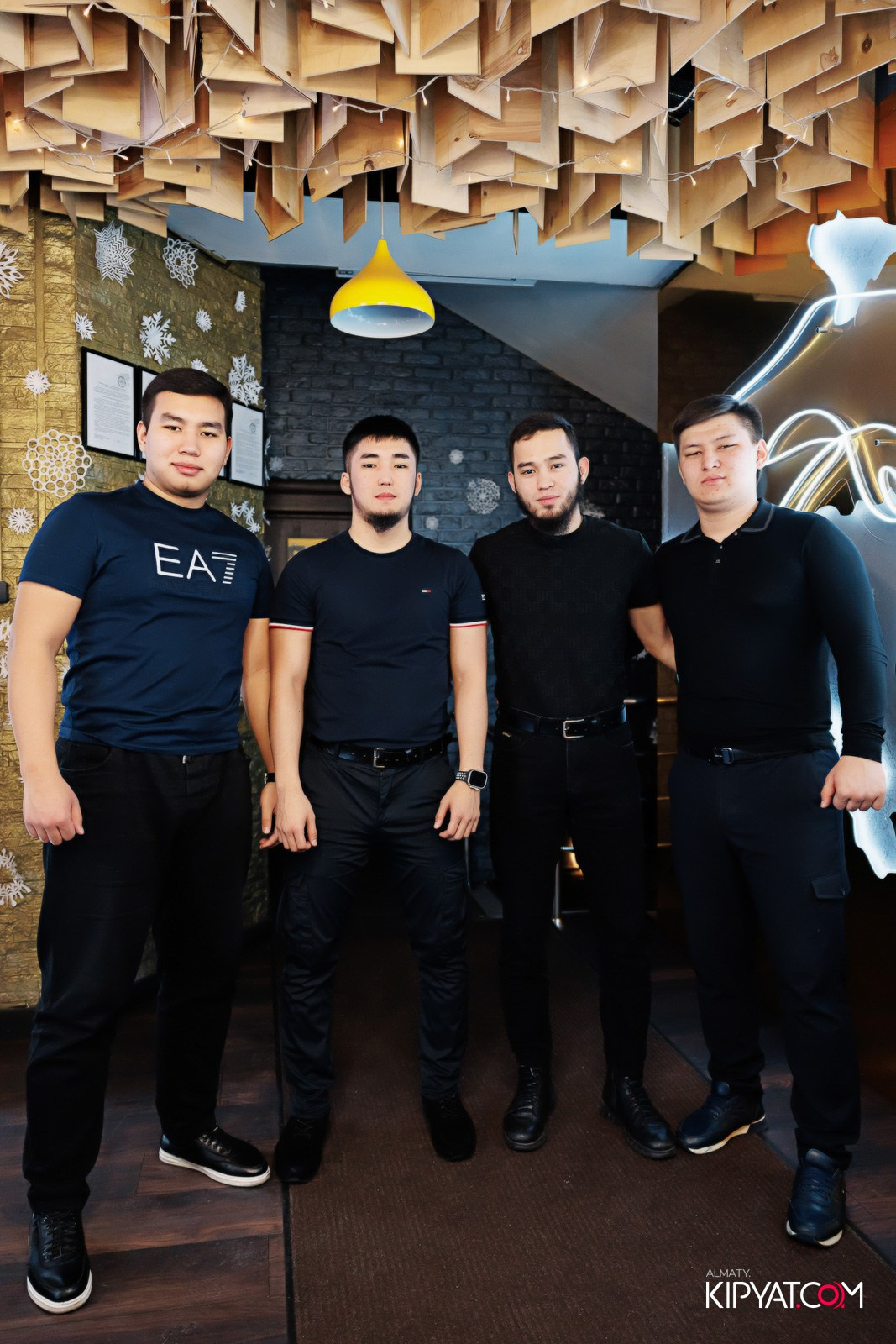 УХО И МЕДВЕДЬ НА САИНА. КИПЯТКОМ АЛМАТЫ!