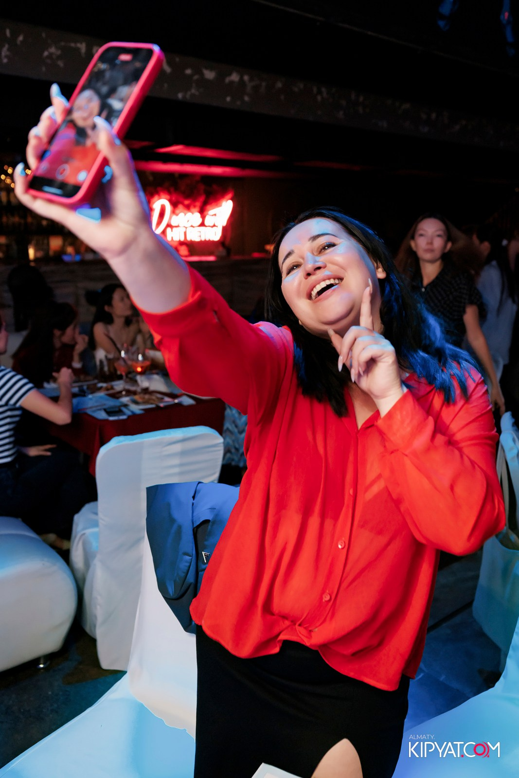 МУЗЫКАЛЬНОЕ ЛОТО В HIT RETRO. КИПЯТКОМ АЛМАТЫ!