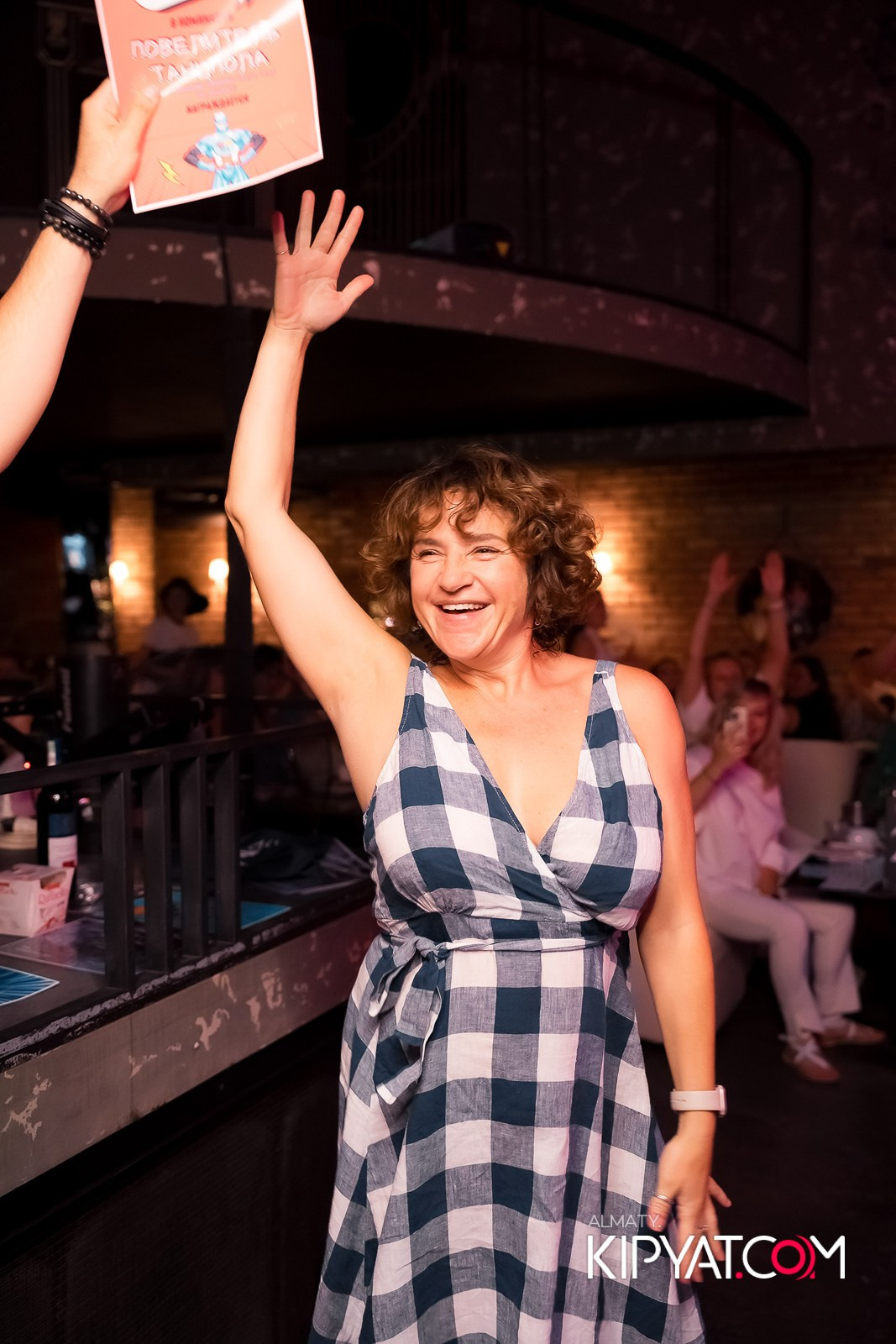 МУЗЫКАЛЬНОЕ ЛОТО В HIT RETRO. КИПЯТКОМ АЛМАТЫ!