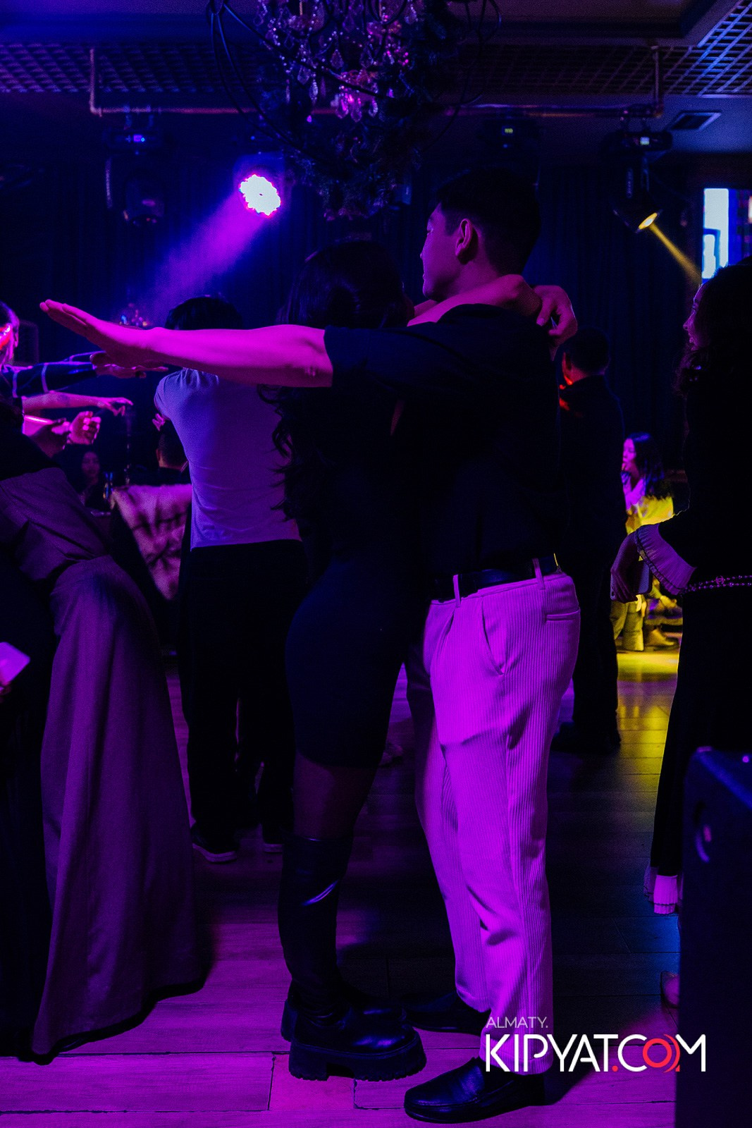 LUGO BAR. КИПЯТКОМ АЛМАТЫ!