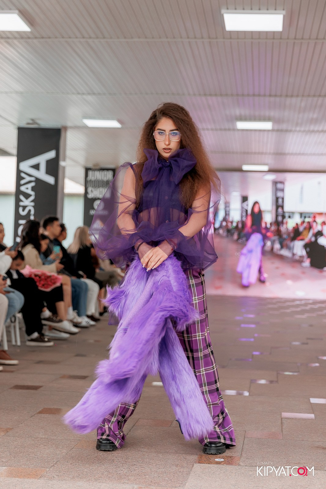 JUNIOR FASHION SHOW. КИПЯТКОМ АЛМАТЫ!