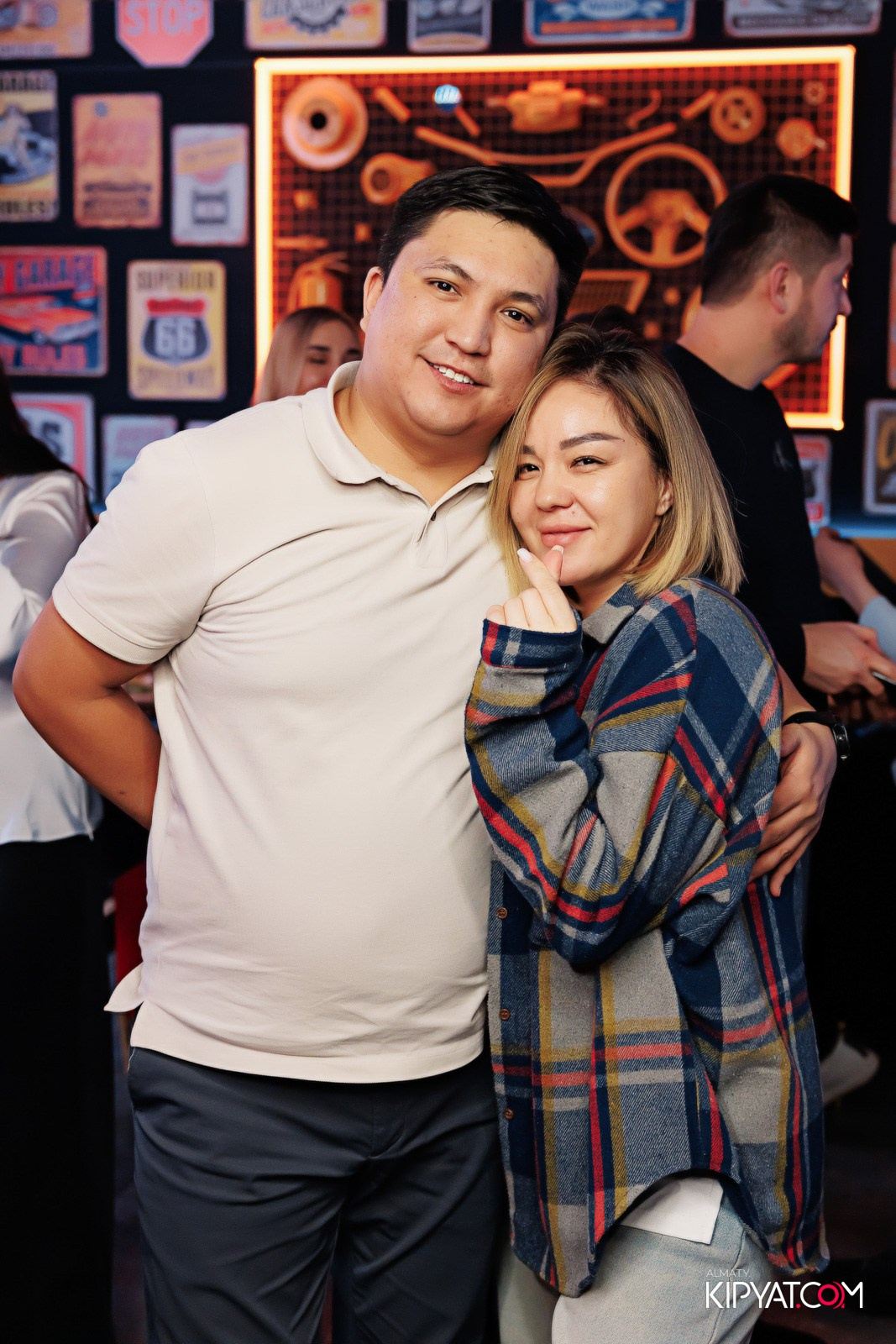 ЗАЯ, НА БИС. КИПЯТКОМ АЛМАТЫ!