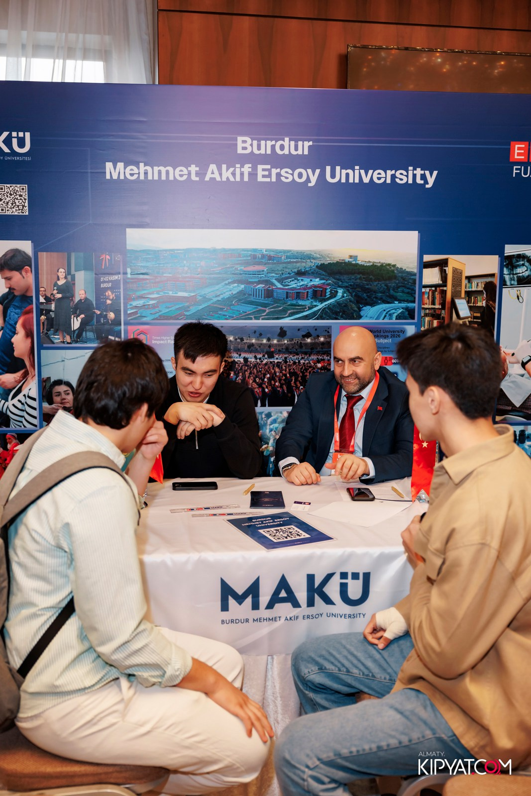 ВЫСТАВКА ТУРЕЦКИХ УНИВЕРСИТЕТОВ. КИПЯТКОМ АЛМАТЫ! Фотосъемка мероприятий в Алматы