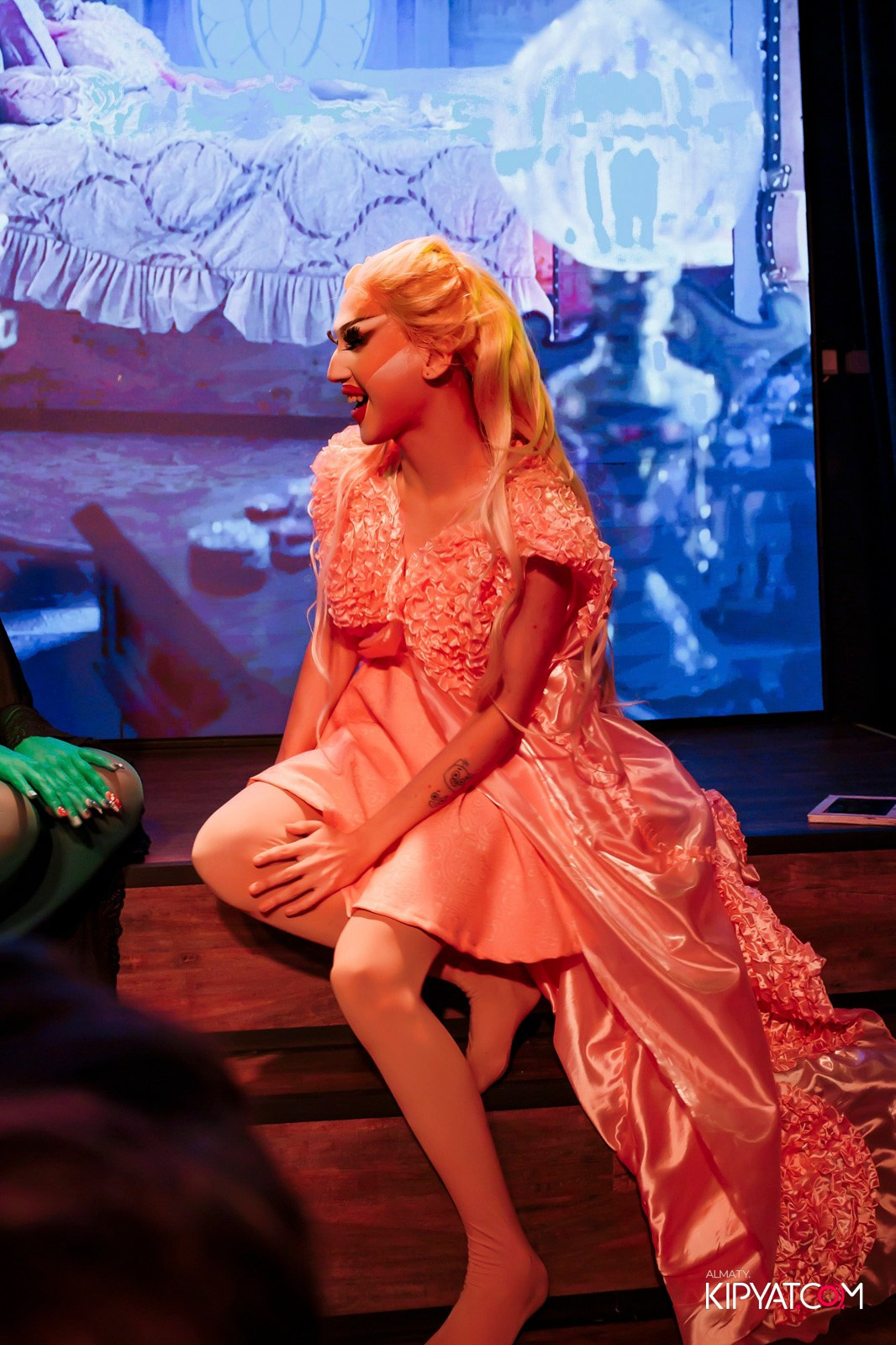 НОЧНОЙ КЛУБ ICON. КИПЯТКОМ АЛМАТЫ!