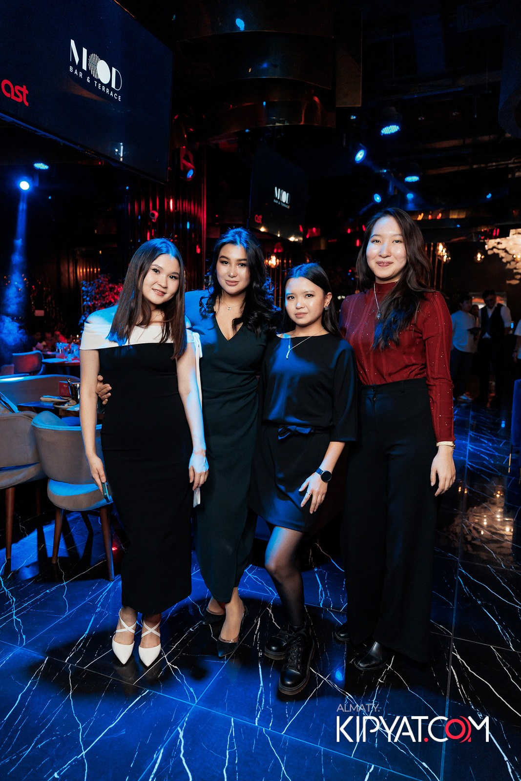 MOOD KARAOKE & TERRACE. КИПЯТКОМ АЛМАТЫ!