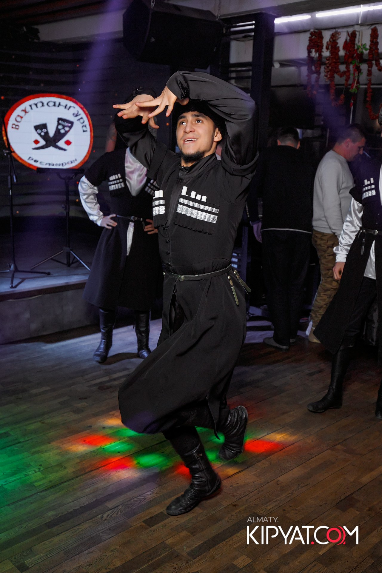 ВАХТАНГУРИ. КИПЯТКОМ АЛМАТЫ!