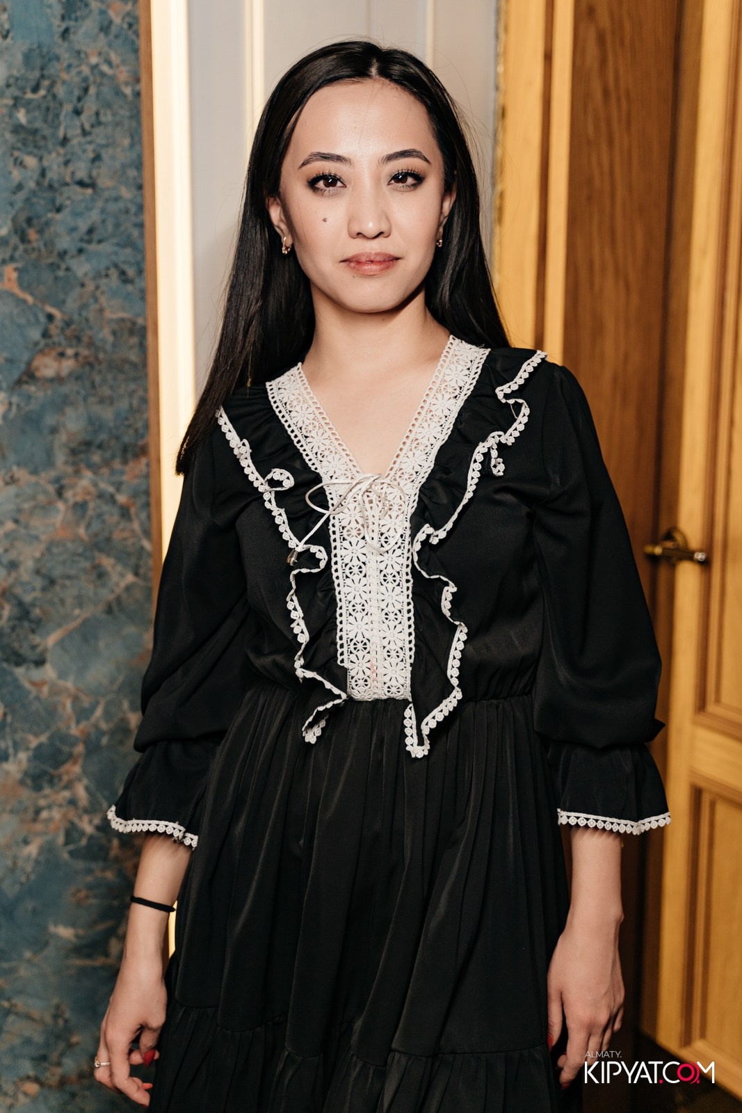 SPACE LOUNGE BAR. КИПЯТКОМ АЛМАТЫ!