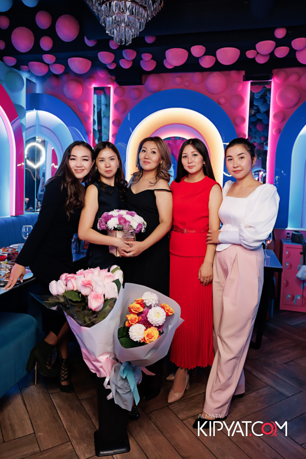 Зая, на бис. КИПЯТКОМ АЛМАТЫ!