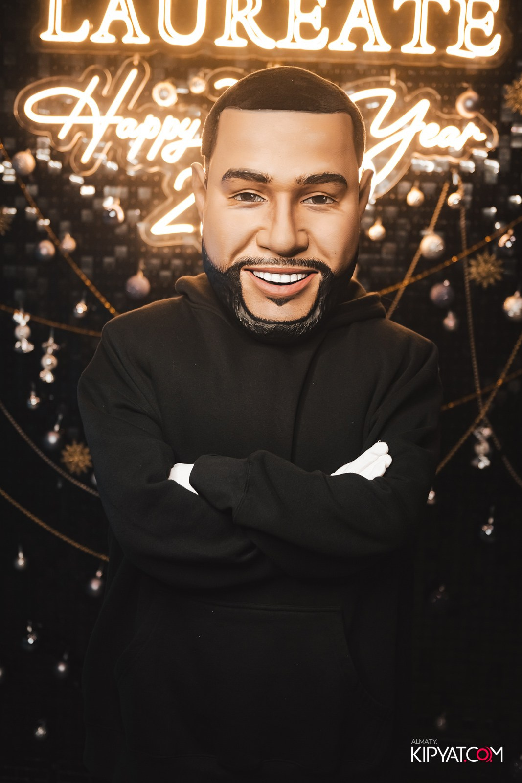 LAUREATE GRANDE CAFE. КИПЯТКОМ АЛМАТЫ!