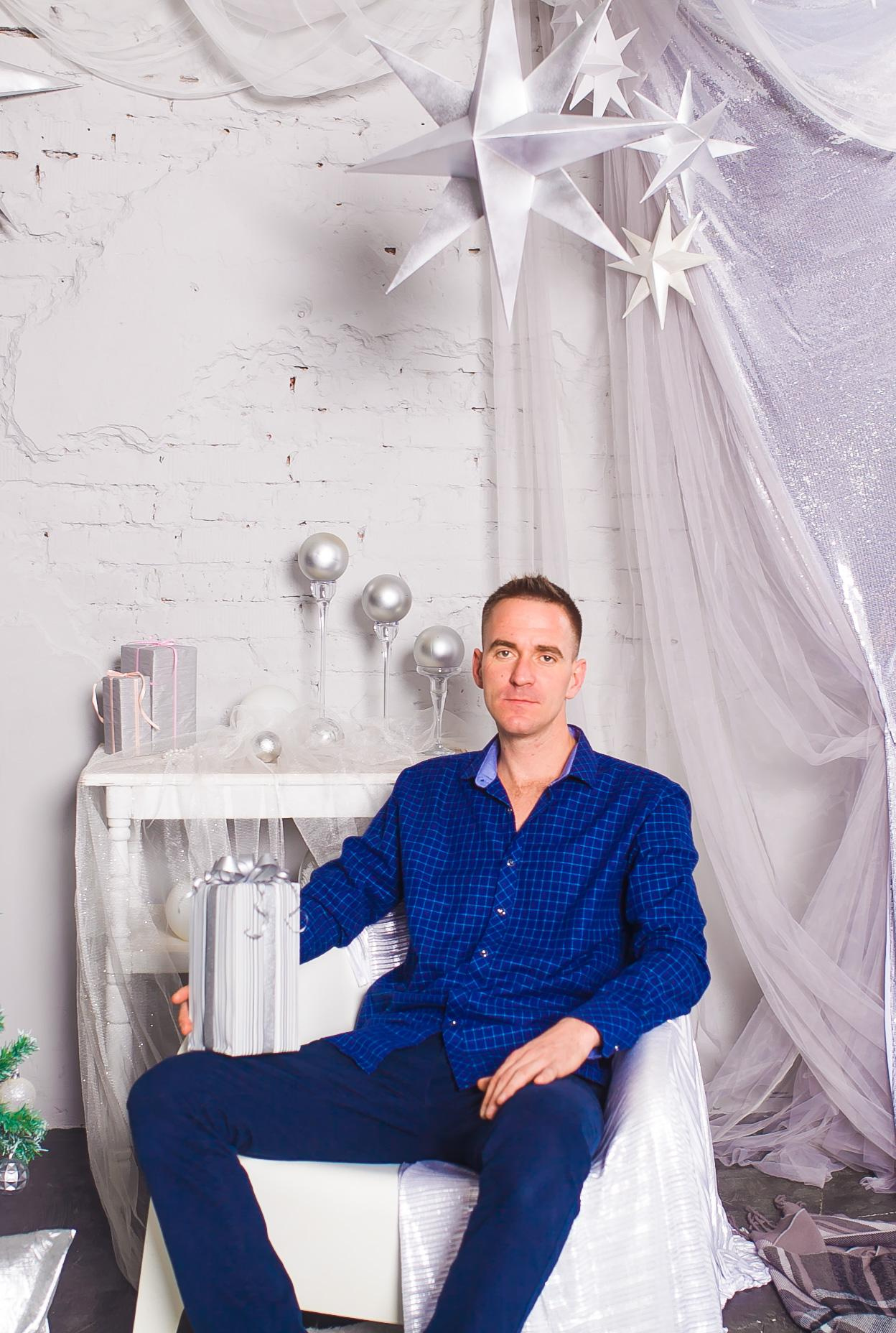 Владимир и Виктория НГ 2022. Дизайн интерьера Керчь, дизайнер интерьера Еремина Мария Керчь, Симфер