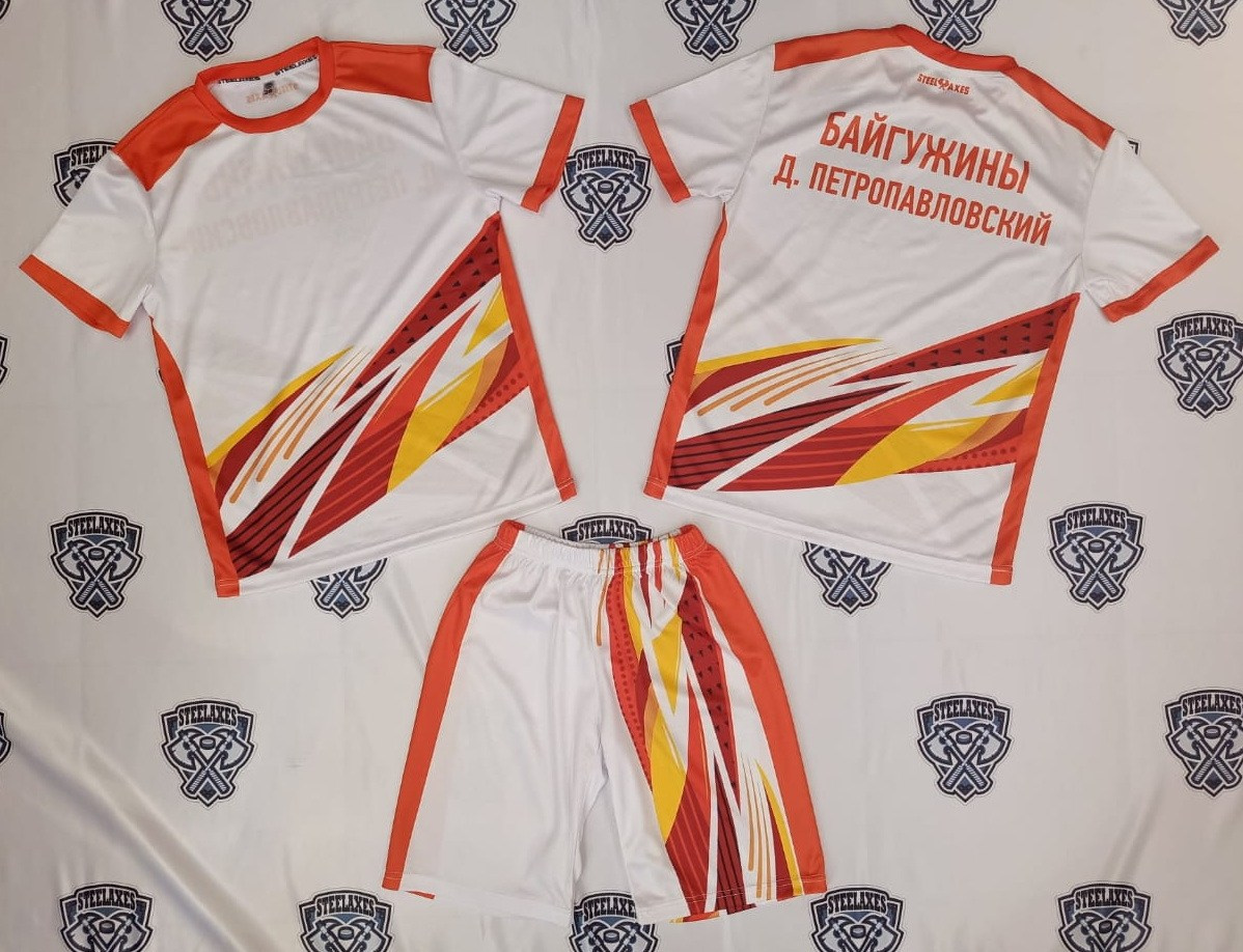 Футбол, форма, экипировка