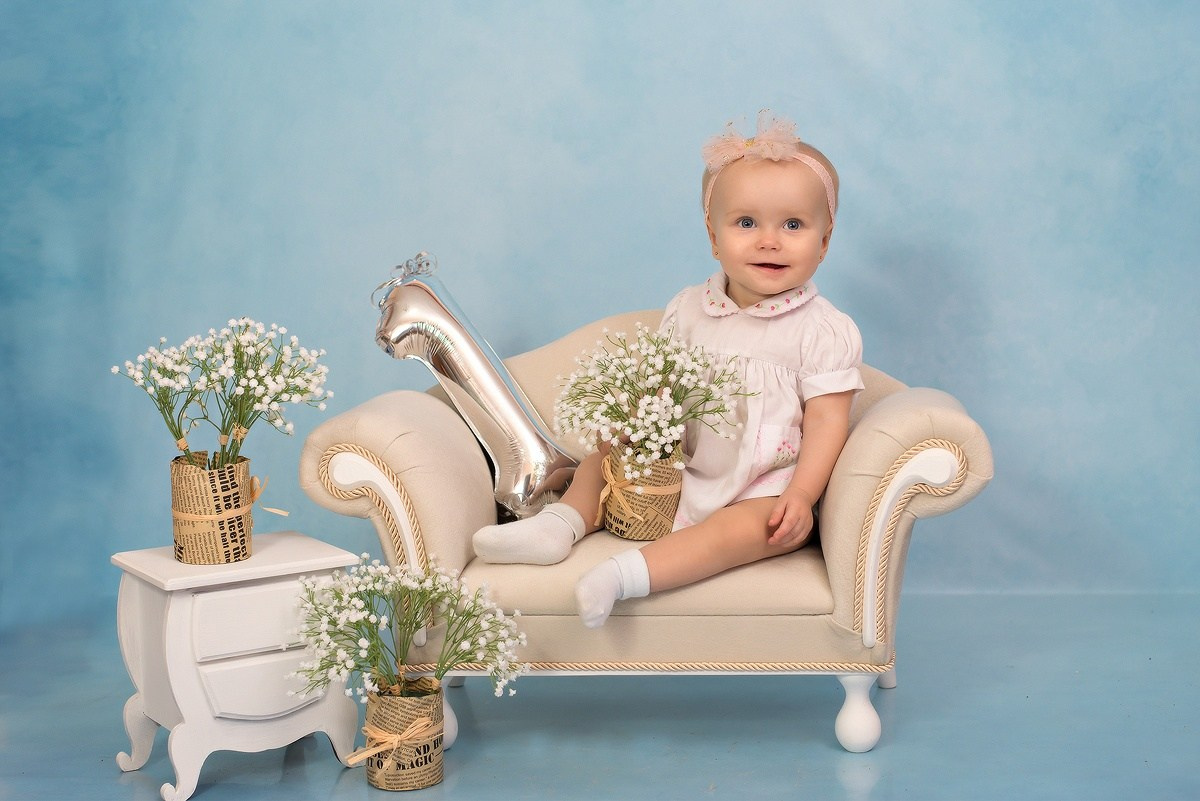 ГОДики. Выпускные альбомы в Тутаеве.Захарова Лариса