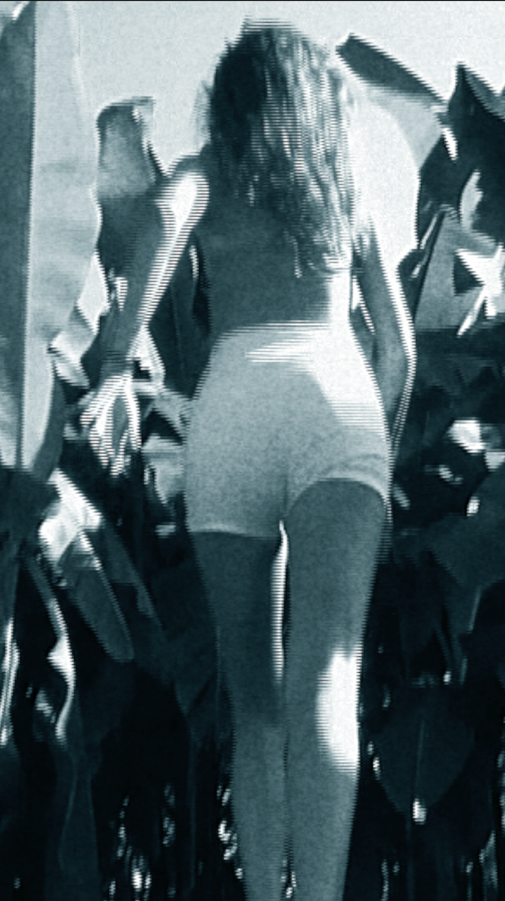 Lost-self in paradise. Carolinetru