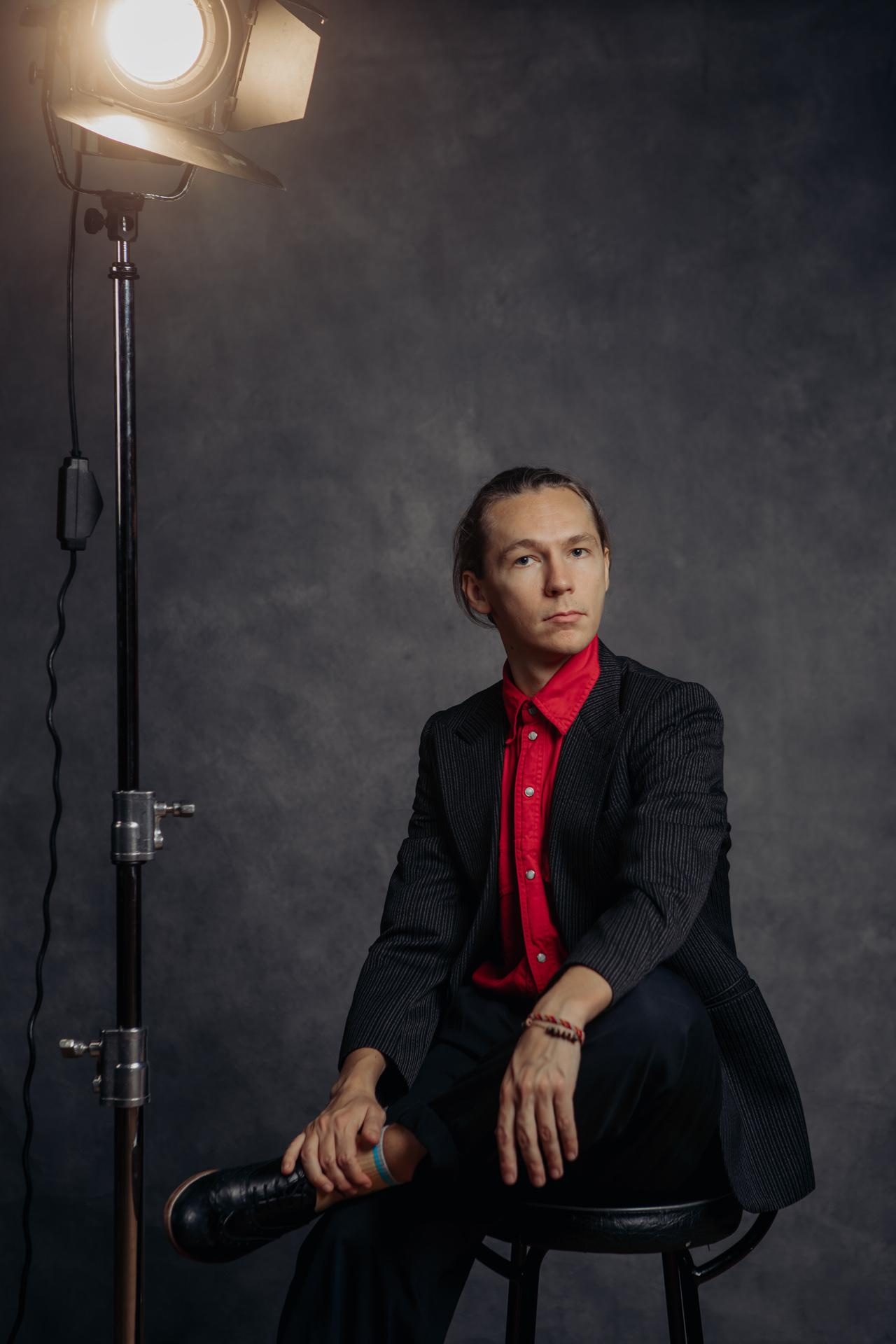 корпоративная фотосъемка в Санкт-Петербурге, деловой портрет, фотография танцора