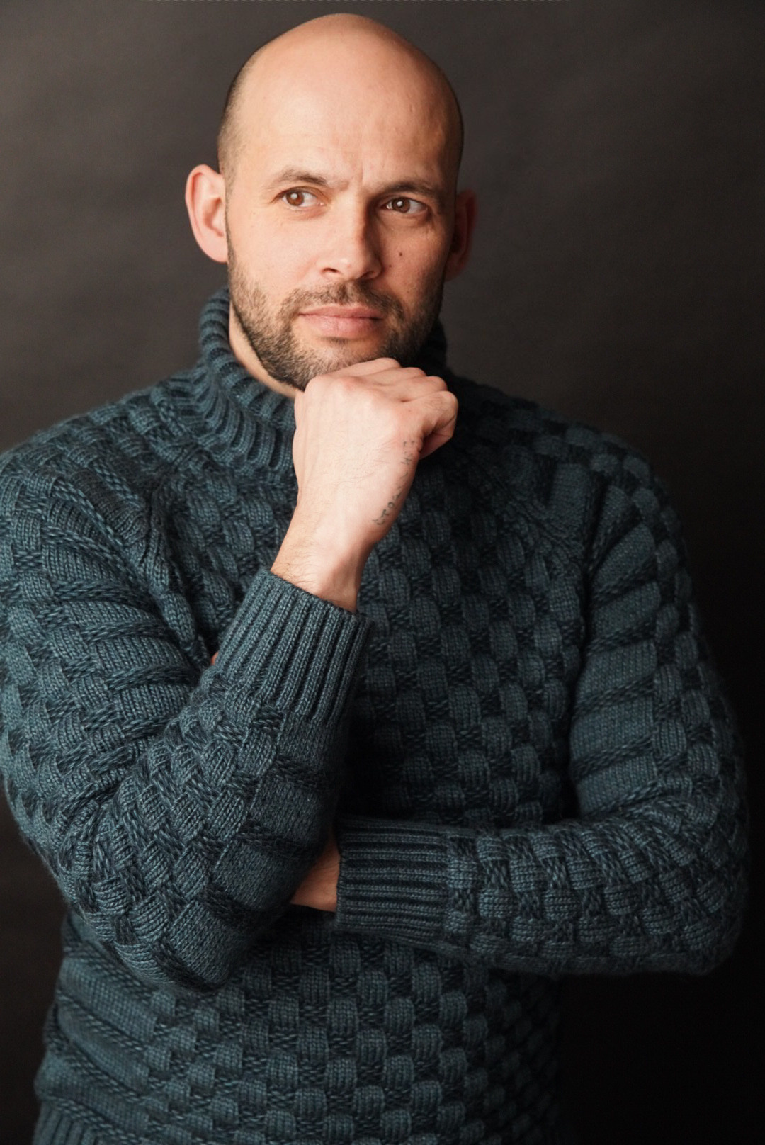 Мужской портрет. Фотограф новорожденных. Семейный и детский фотограф в городе Сургуте