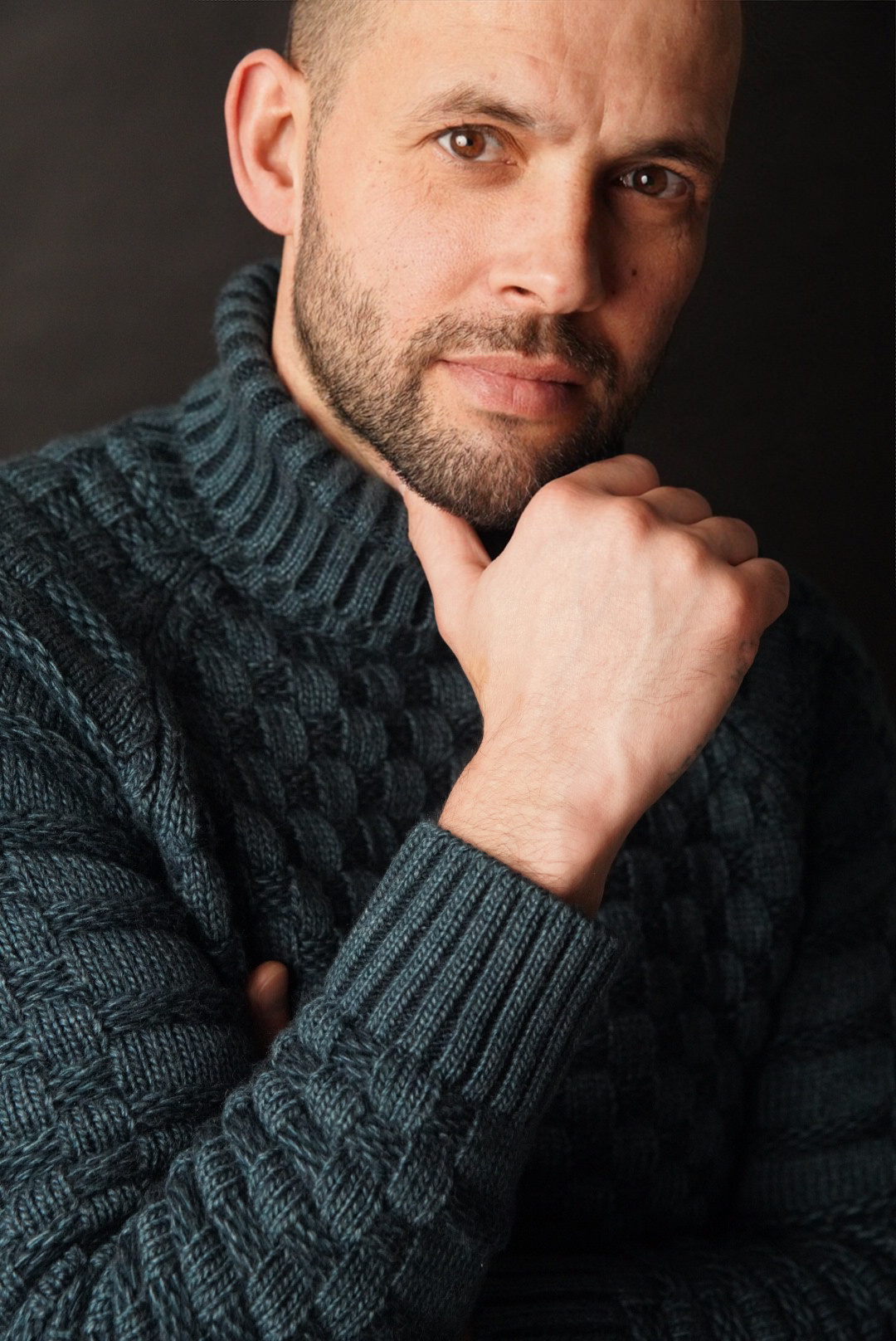 Мужской портрет. Фотограф новорожденных. Семейный и детский фотограф в городе Сургуте