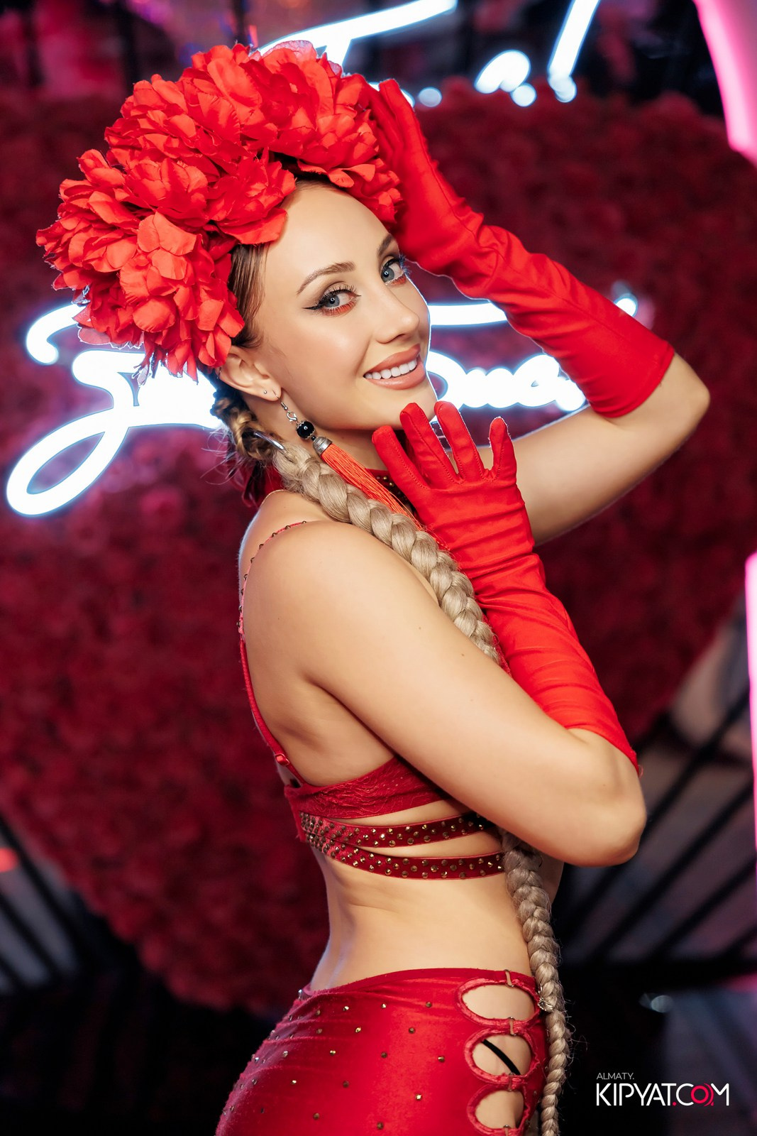 ЗАЯ, НА БИС. КИПЯТКОМ АЛМАТЫ!