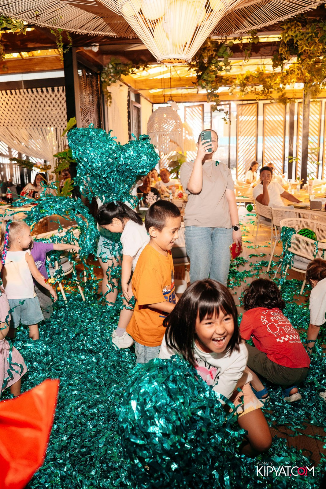 АРБУЗНАЯ ВЕЧЕРИНКА В FORT VERNYI. КИПЯТКОМ АЛМАТЫ!