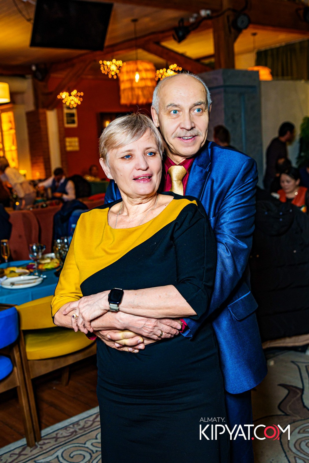 ГРУЗИНСКИЙ ДВОР НА КАБАНБАЙ БАТЫРА. КИПЯТКОМ АЛМАТЫ!