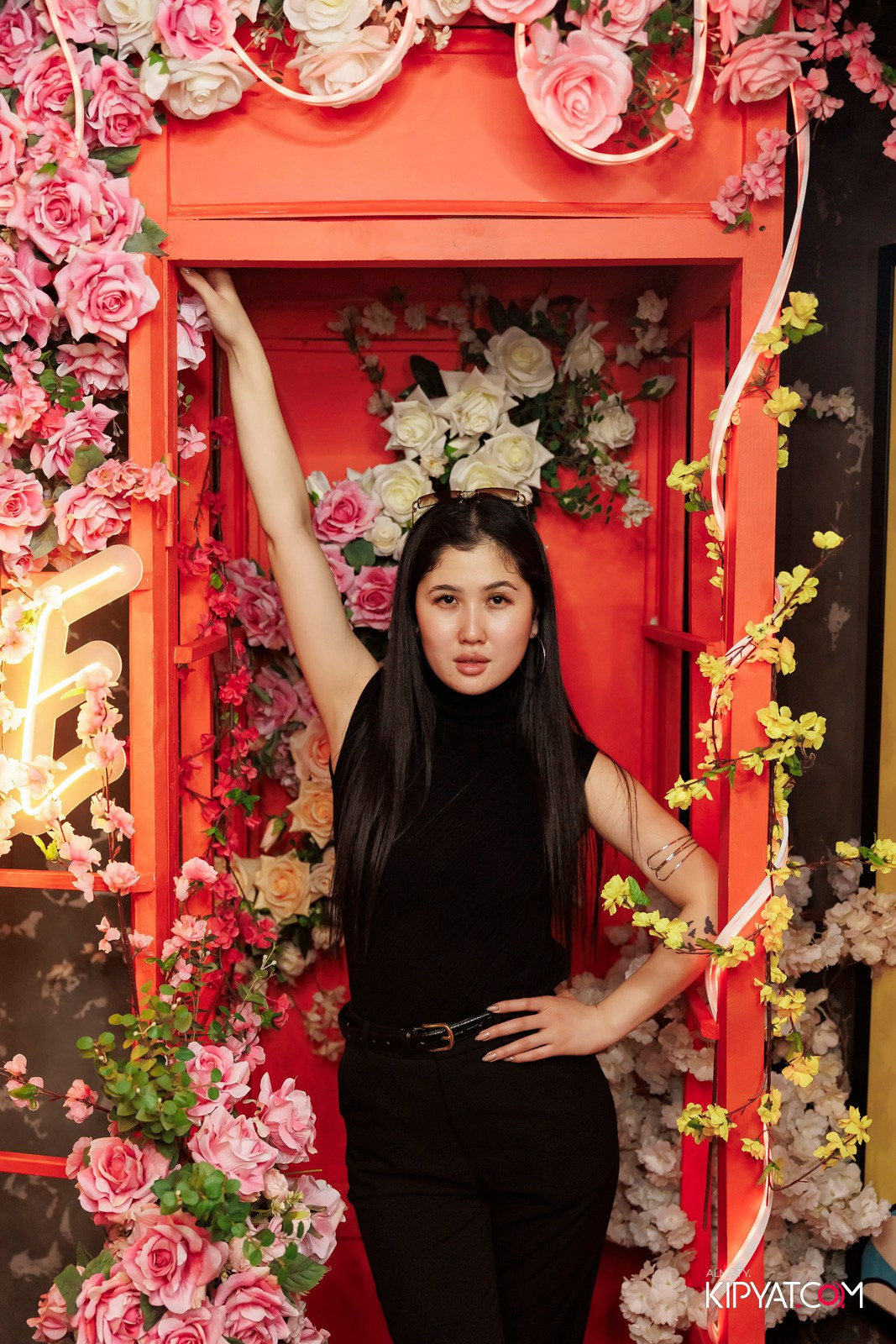 МУЗЫКАЛЬНОЕ ЛОТО В HIT RETRO. КИПЯТКОМ АЛМАТЫ! Фотосъемка мероприятий в Алматы