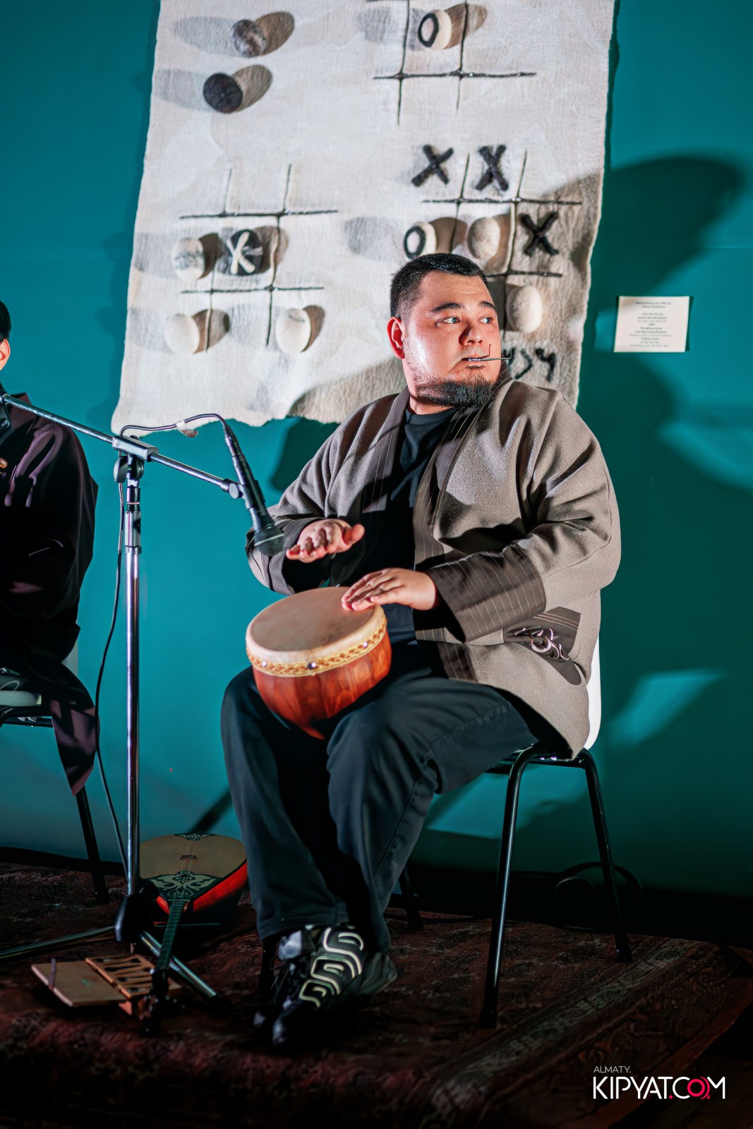 FASHION ПОКАЗ, КАЗАХСКОЙ НАЦИОНАЛЬНОЙ ОДЕЖДЫ. КИПЯТКОМ АЛМАТЫ!