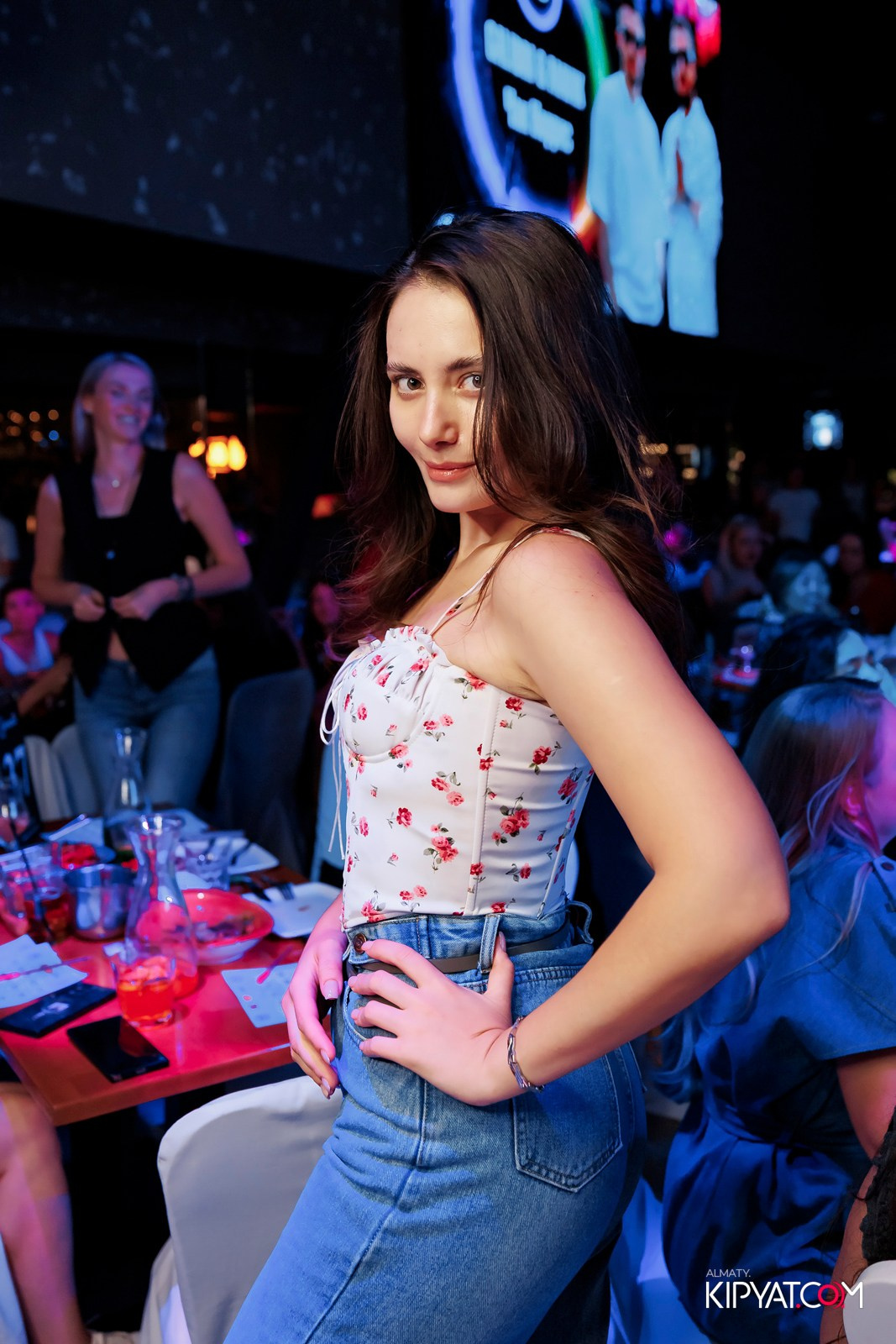 МУЗЫКАЛЬНОЕ ЛОТО В HIT RETRO. КИПЯТКОМ АЛМАТЫ!