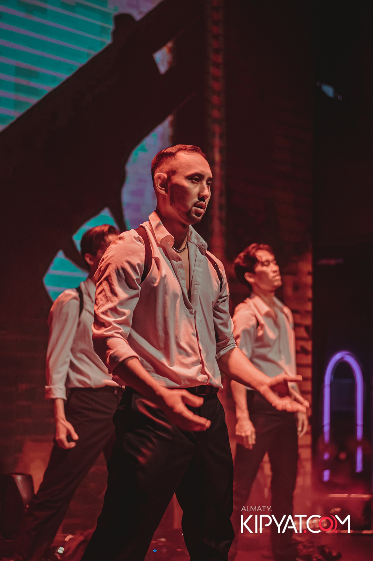 QUEEN. КИПЯТКОМ АЛМАТЫ!