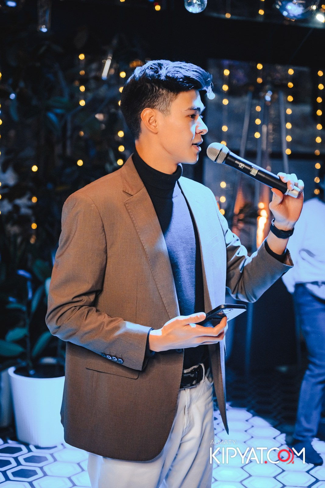 РЕСТОРАН NOODLES. КИПЯТКОМ АЛМАТЫ!