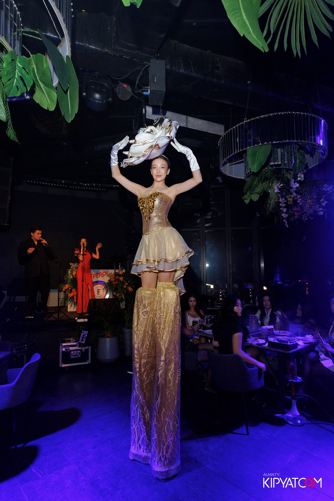 FRIENDS BAR & TERRACE. КИПЯТКОМ АЛМАТЫ! Фотосъемка мероприятий в Алматы