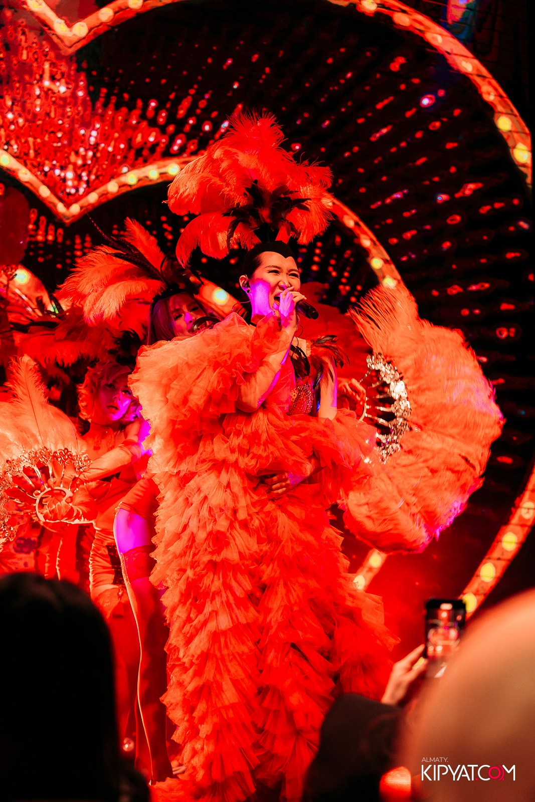 QUEEN. КИПЯТКОМ АЛМАТЫ!