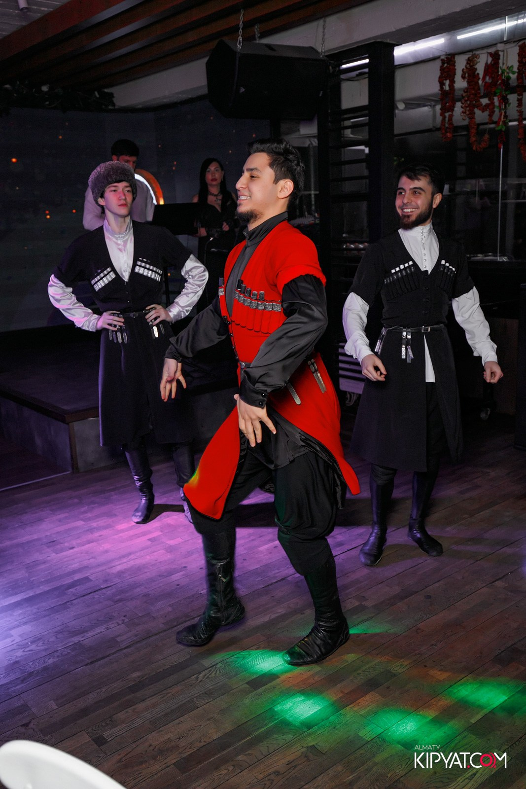 ВАХТАНГУРИ. КИПЯТКОМ АЛМАТЫ!