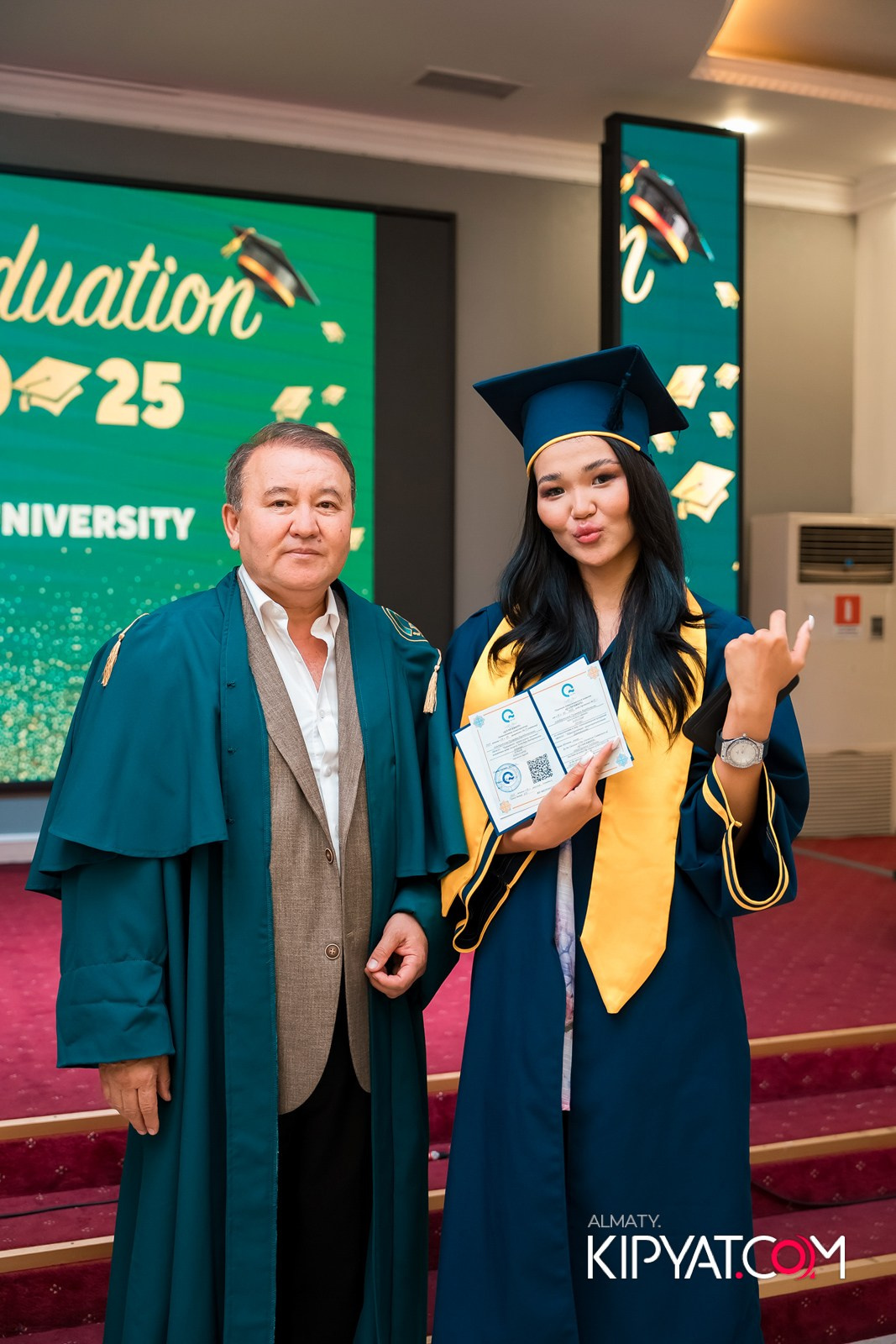 GRADUATION 2025 Q UNIVERSITY. КИПЯТКОМ АЛМАТЫ!
