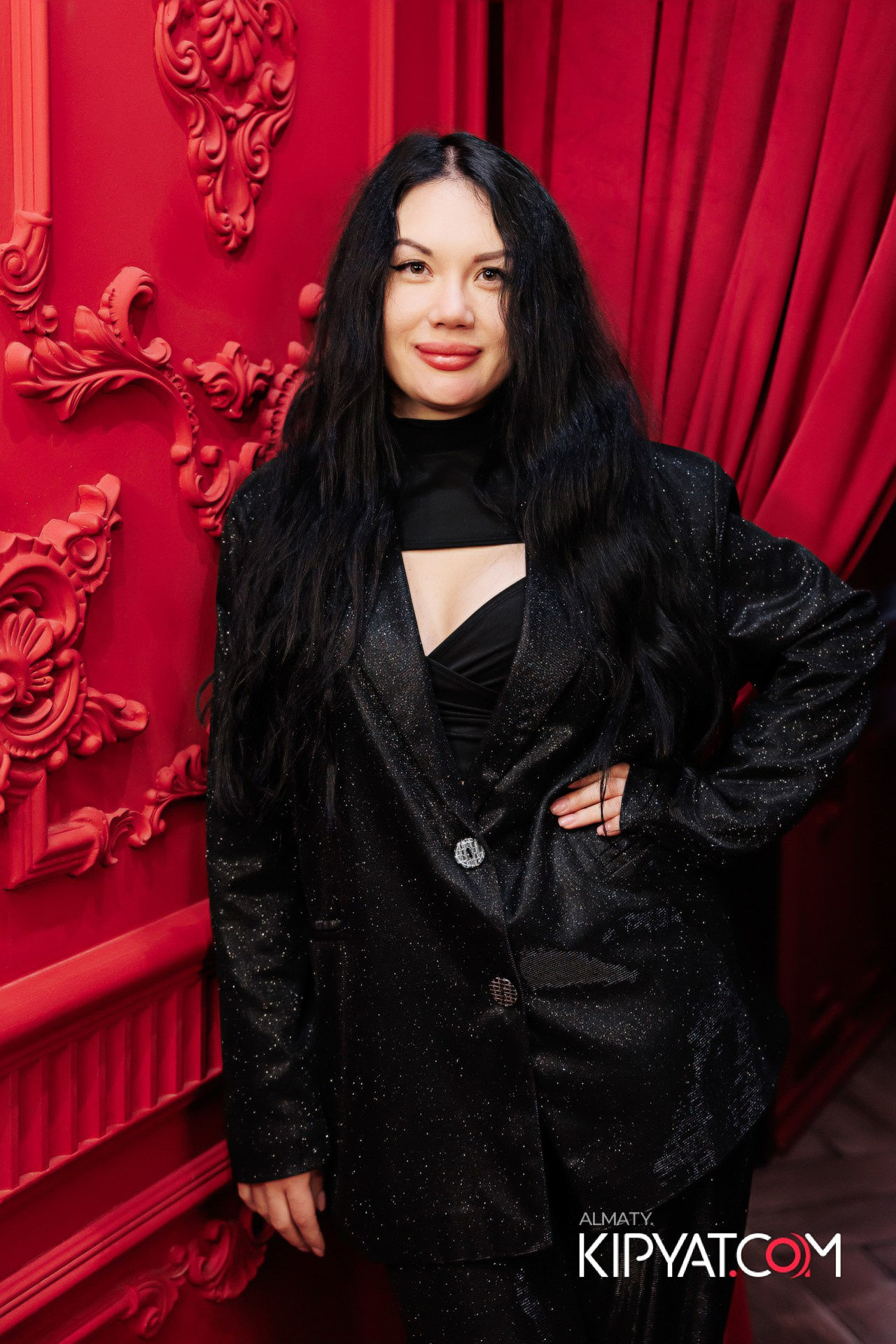 ЗАЯ, НА БИС. КИПЯТКОМ АЛМАТЫ!