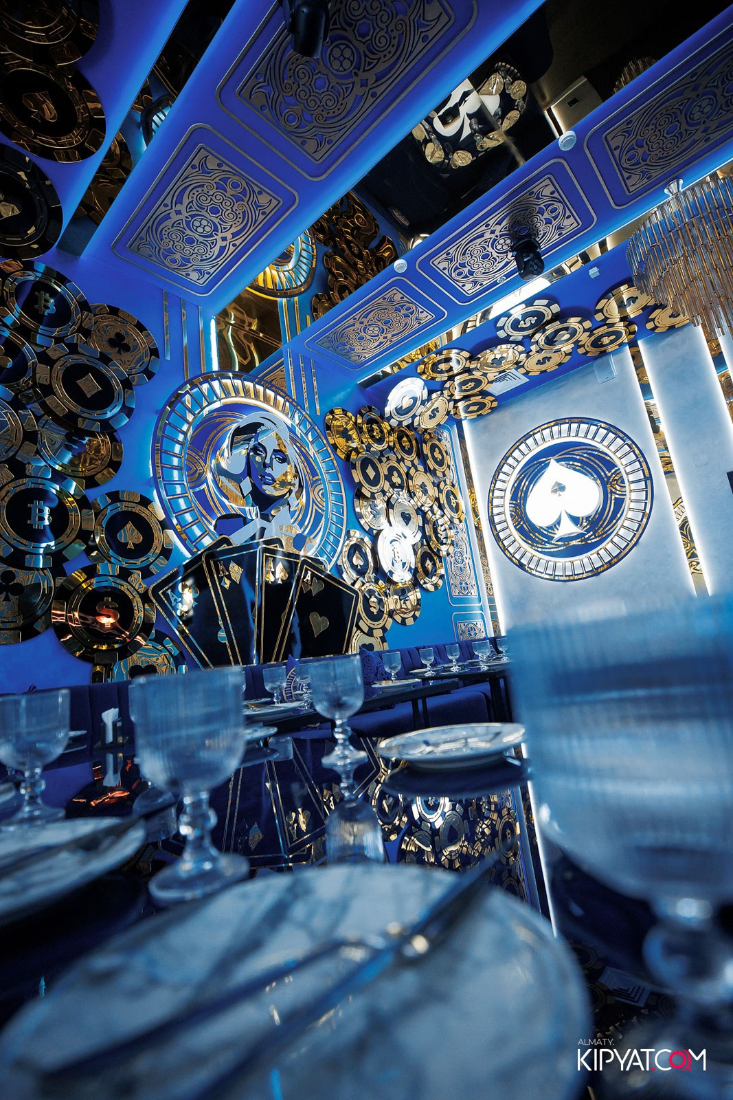 MOOD KARAOKE & TERRACE. КИПЯТКОМ АЛМАТЫ!