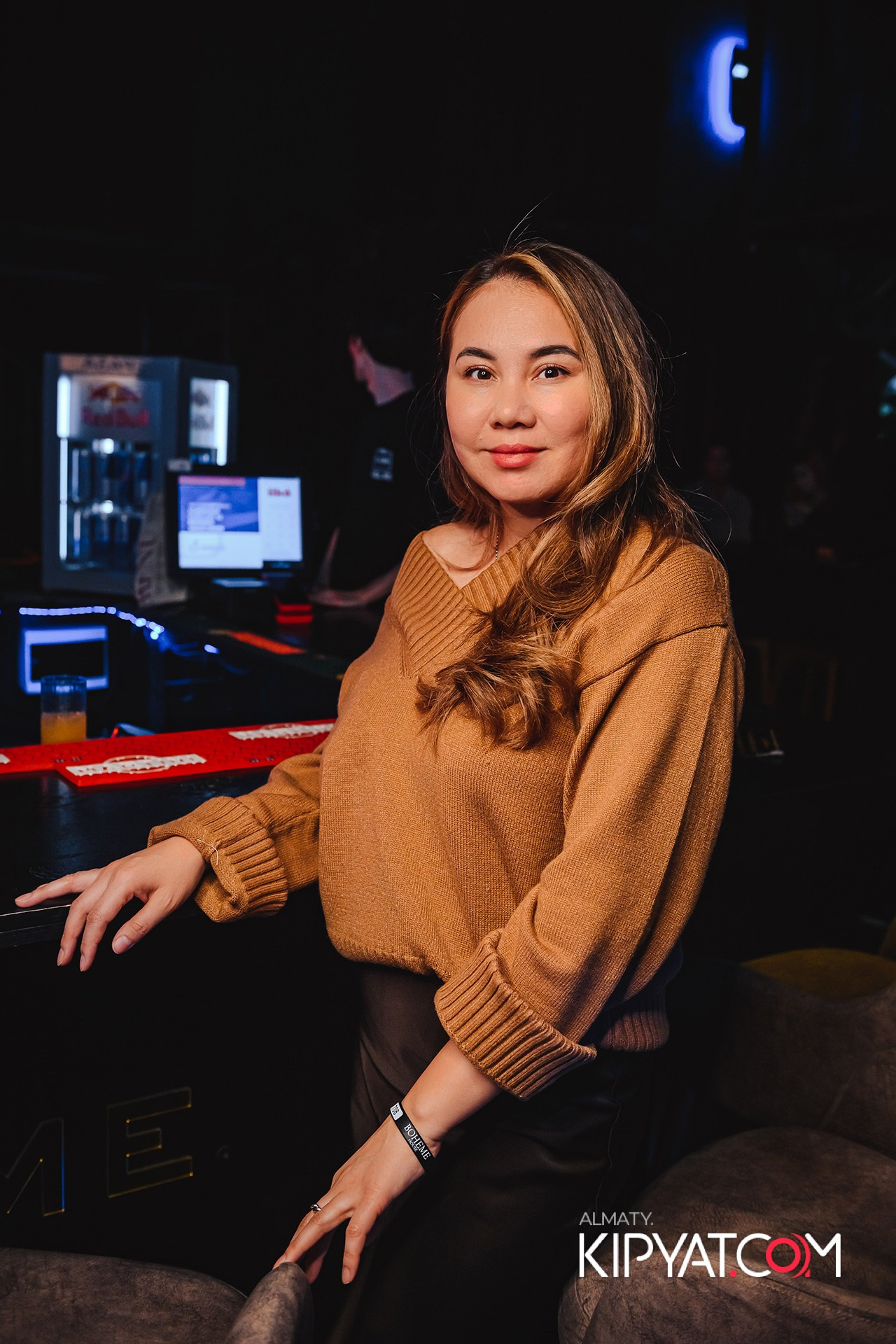 ПОСВЯЩЕНИЕ В СТУДЕНТЫ ''Q'' UNIVERSITY. КИПЯТКОМ АЛМАТЫ!