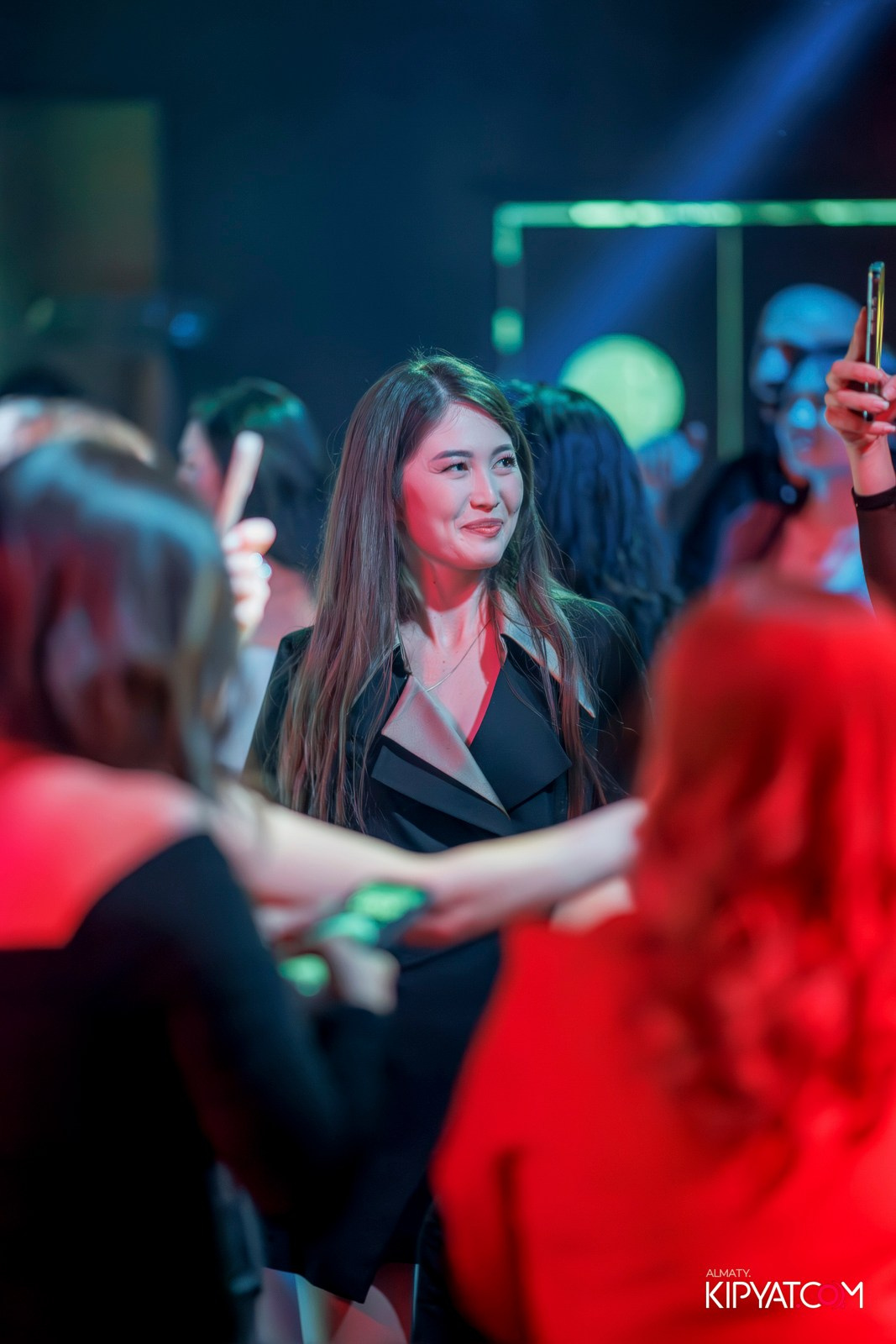 MOOD KARAOKE & TERRACE. КИПЯТКОМ АЛМАТЫ!