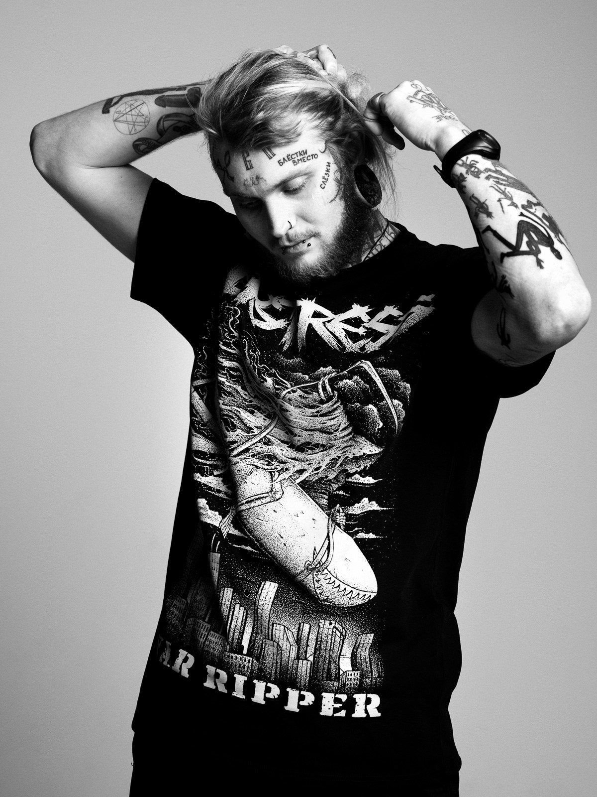 Рекламный фотограф в Москве, рекламная съемка и ретушь, студийная съемка для актерского портфолио, портретный фотограф Москва 