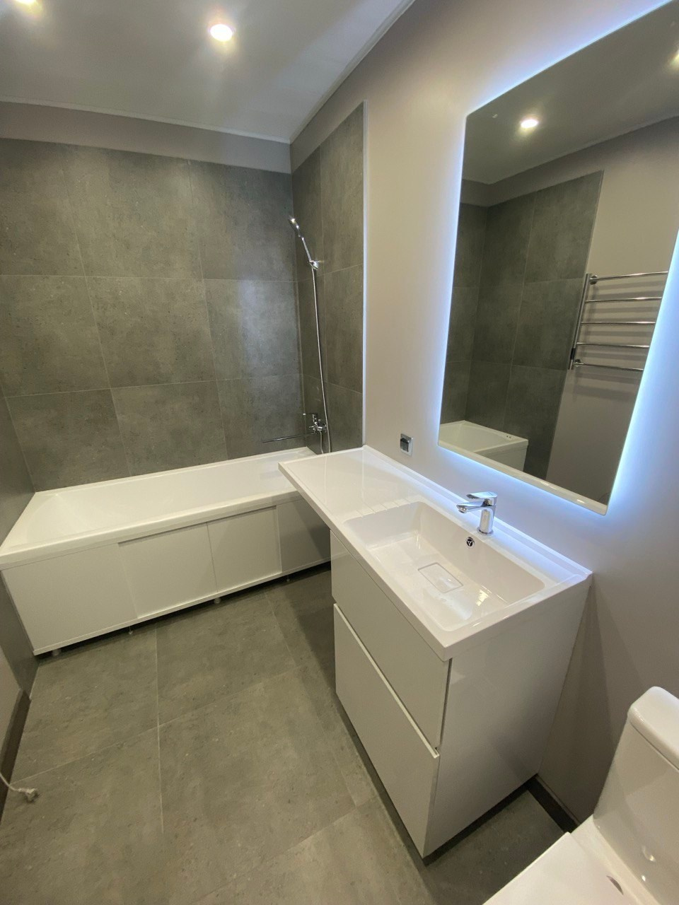 Ванная комната (ул. Сибгата Хакима д. 46). Ремонт санузла, туалета, ванной под ключ в Казани. Укладка плитки