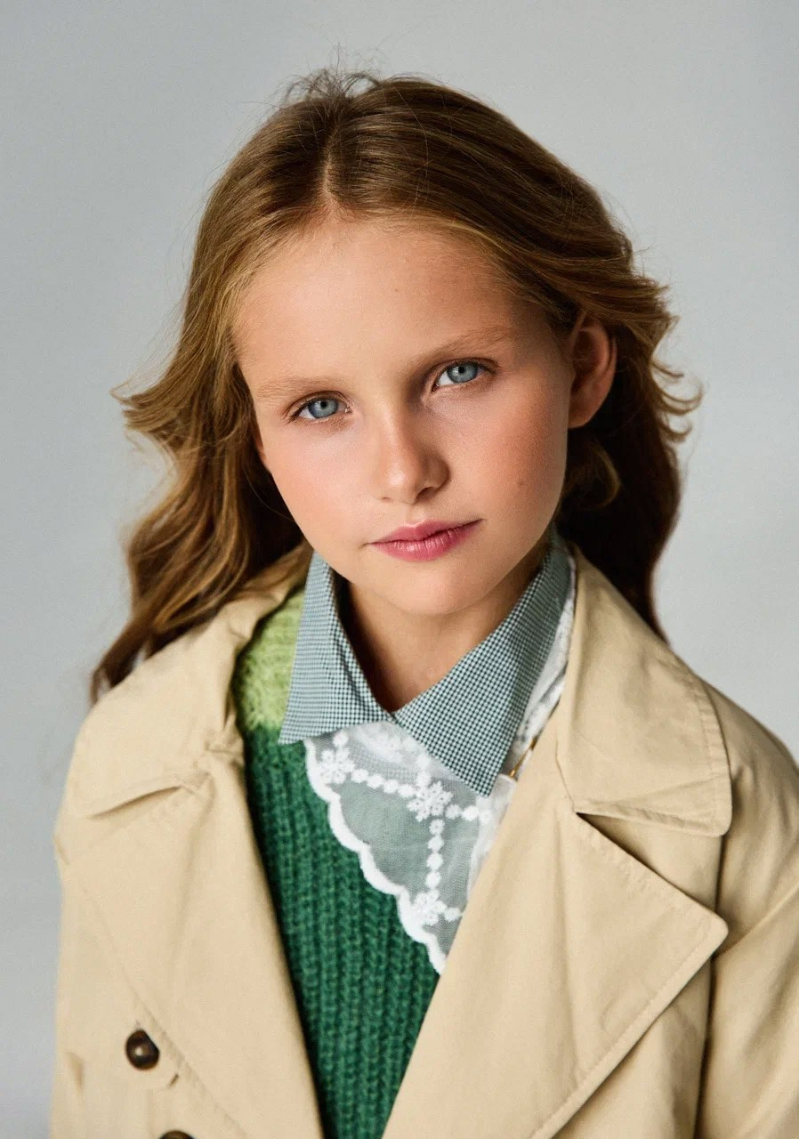 Зуева Лиза 7 ЛЕТ 129 СМ. Детское модельное агентство Musthave agency. База профессиональных моделей