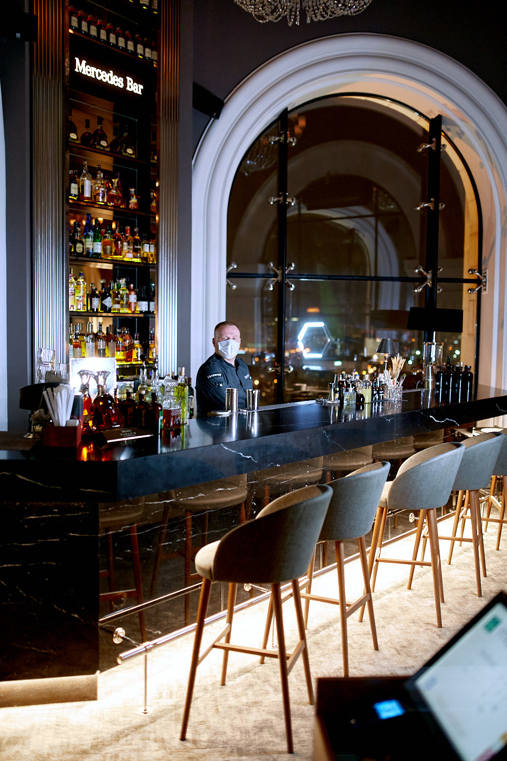 MERCDES BAR, Radisson Collection Hotel, Moscow. Свадебный и репортажный фотограф Москва — Олег Акентьев