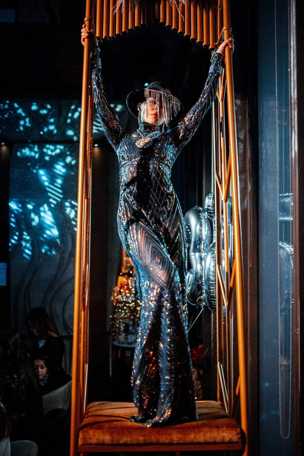 Сложный свет и Атмосфера (BIRDS). Фотограф в Москве и по всему миру — Олег Акентьев (Events, Светская Хроника, FTP)